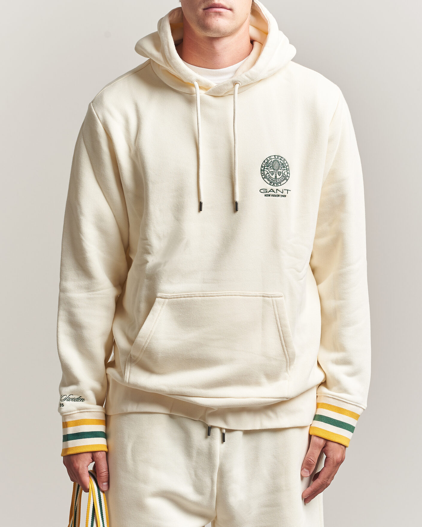 Men | Sweaters & Knitwear | Gant | Tournament Hoodie Cream