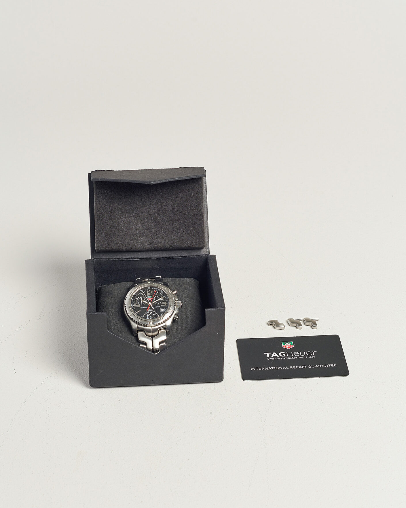 Men | Tag Heuer Pre-Owned Link Quartz CT1111 | Tag Heuer Pre-Owned | Link Quartz CT1111