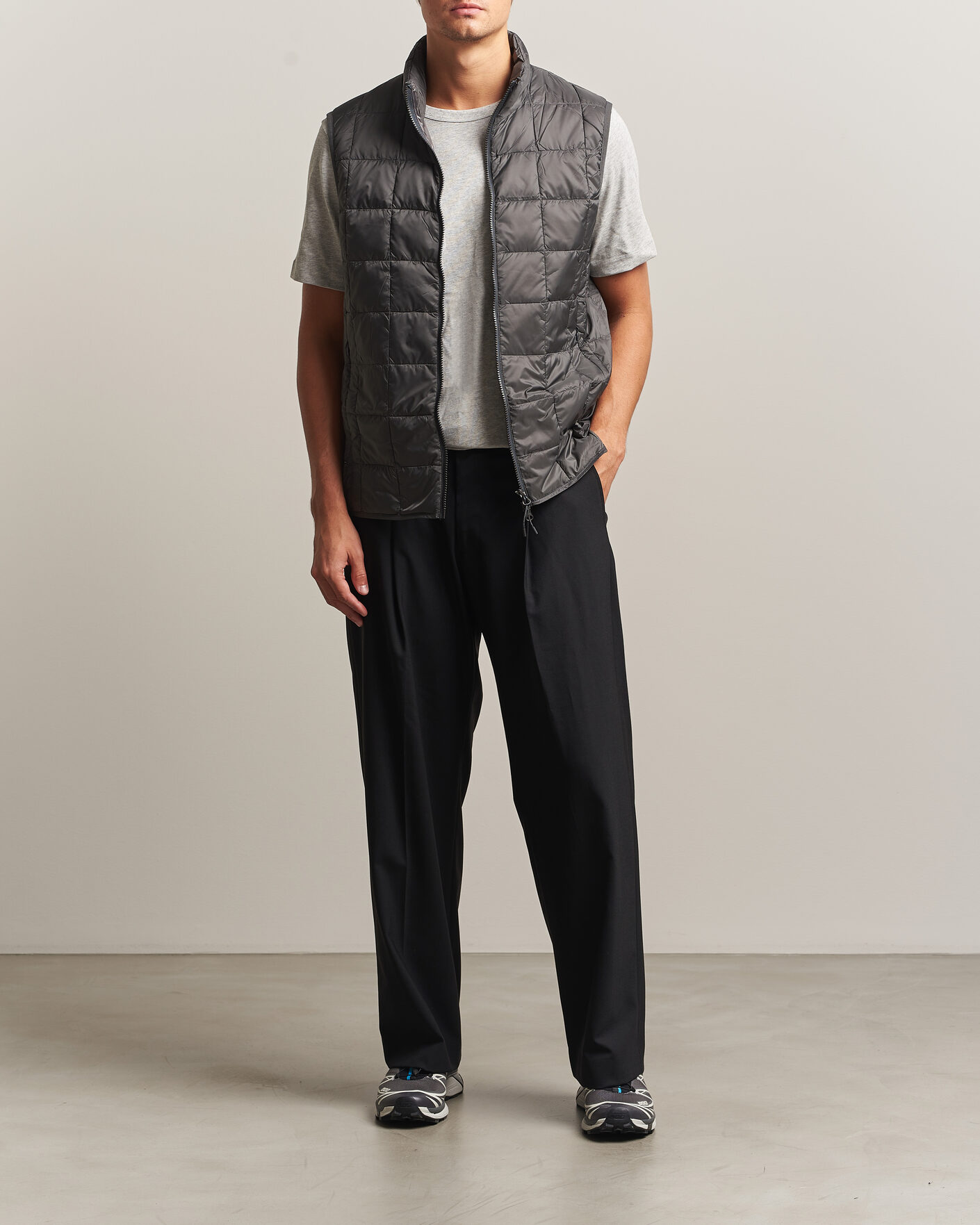 Men | Gilets | TAION | High Neck Full Zip Lightweight Down Vest Dark Grey