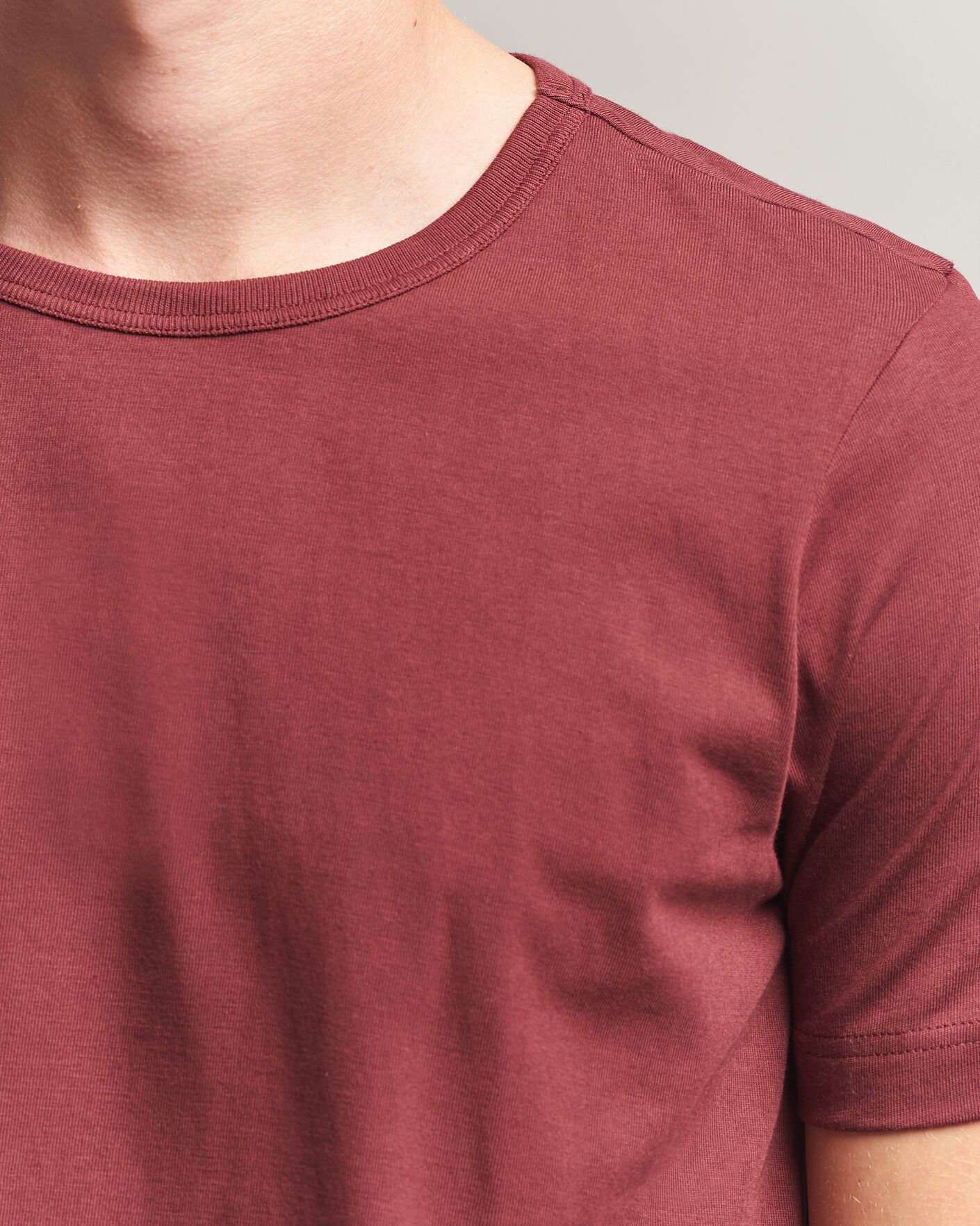 Men | T-Shirts | Merz b. Schwanen | 1950s Classic Loopwheeled T-shirt Burgundy