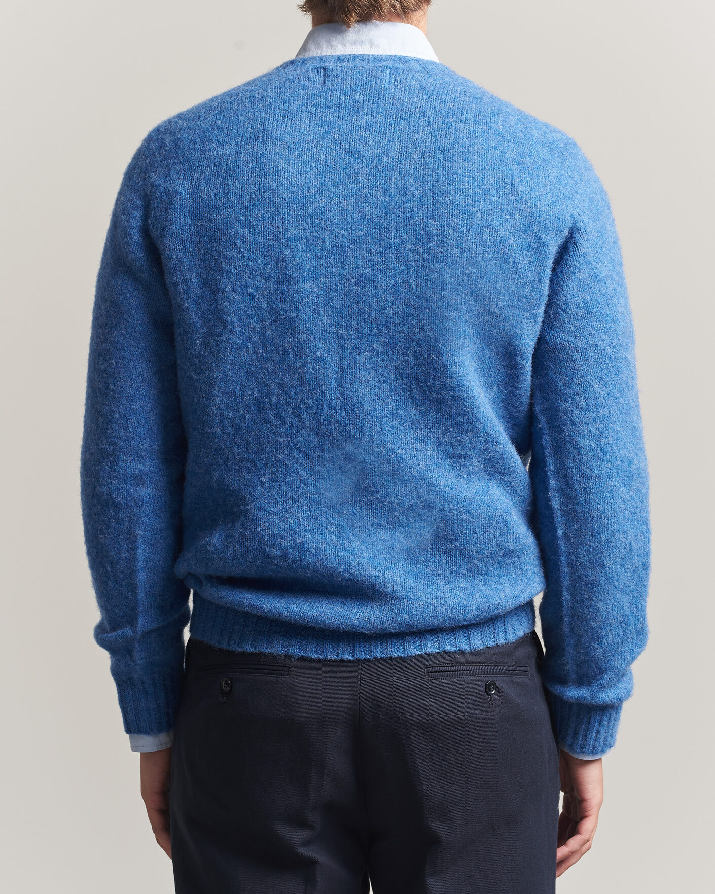 Men | Sweaters & Knitwear | Harley Of Scotland | Brushed Supersoft Lambswool Crewneck Cobalt
