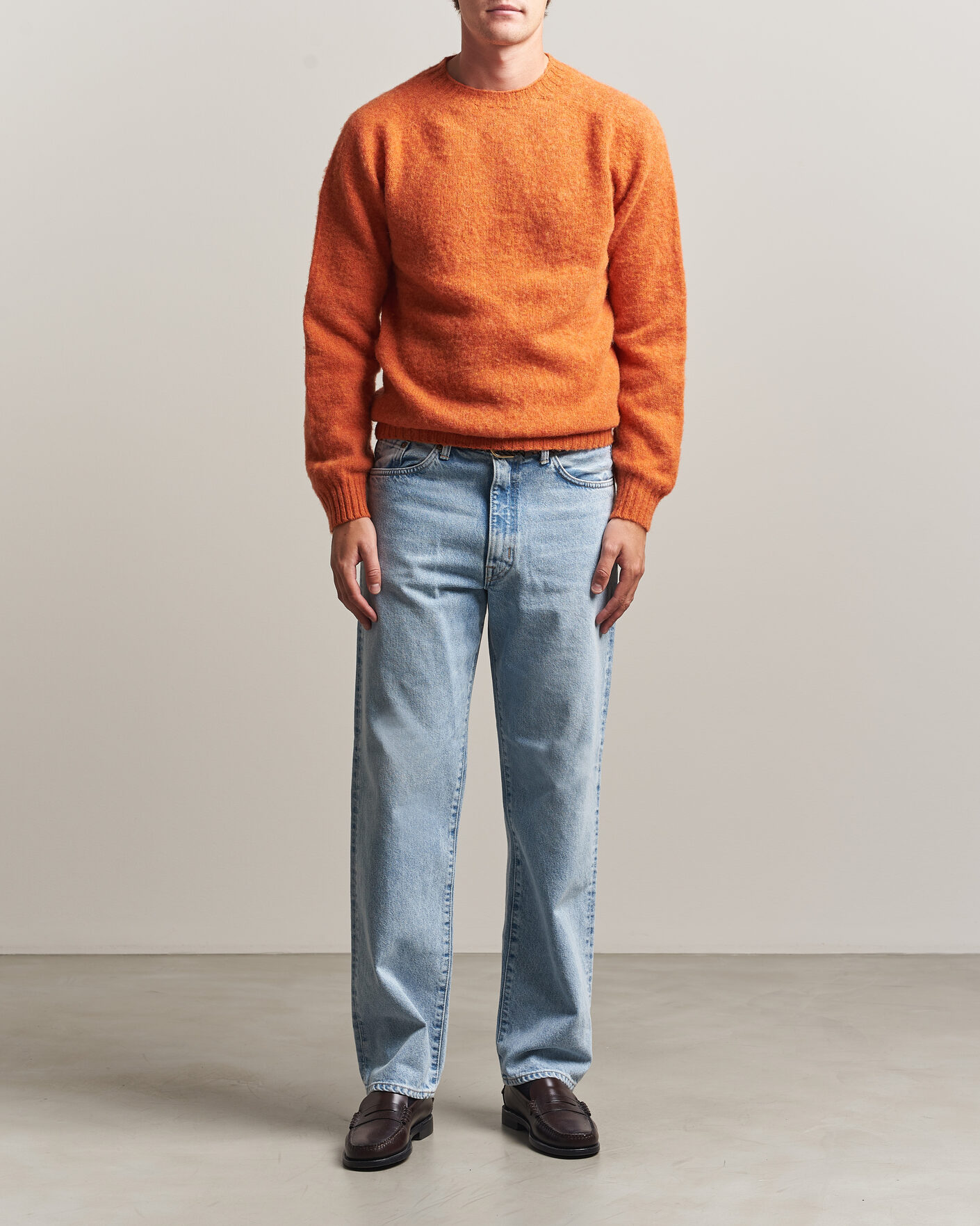 Men | Sweaters & Knitwear | Harley Of Scotland | Brushed Supersoft Lambswool Crewneck Satsuma