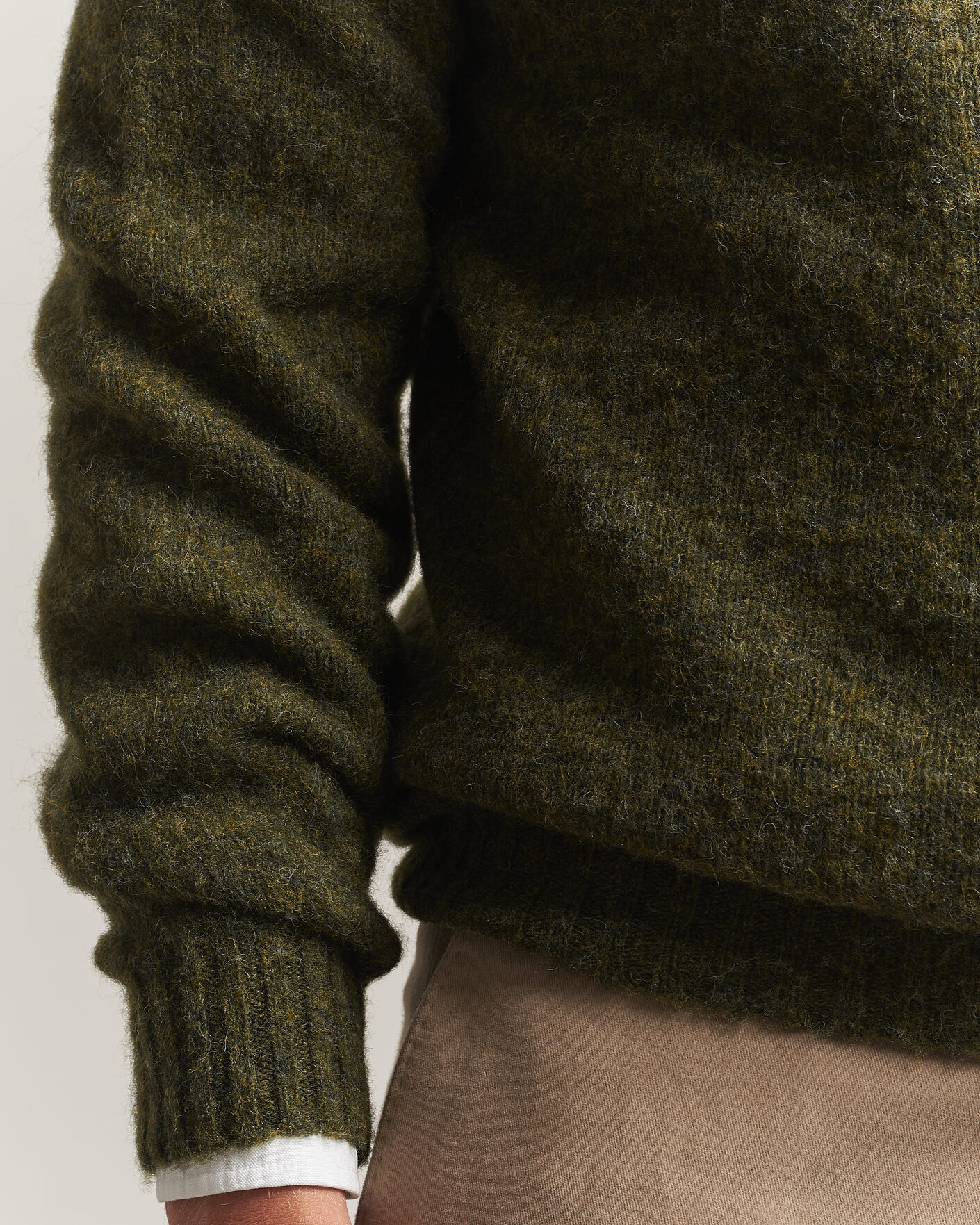 Men | Sweaters & Knitwear | Harley Of Scotland | Brushed Supersoft Lambswool Crewneck Scots Pine