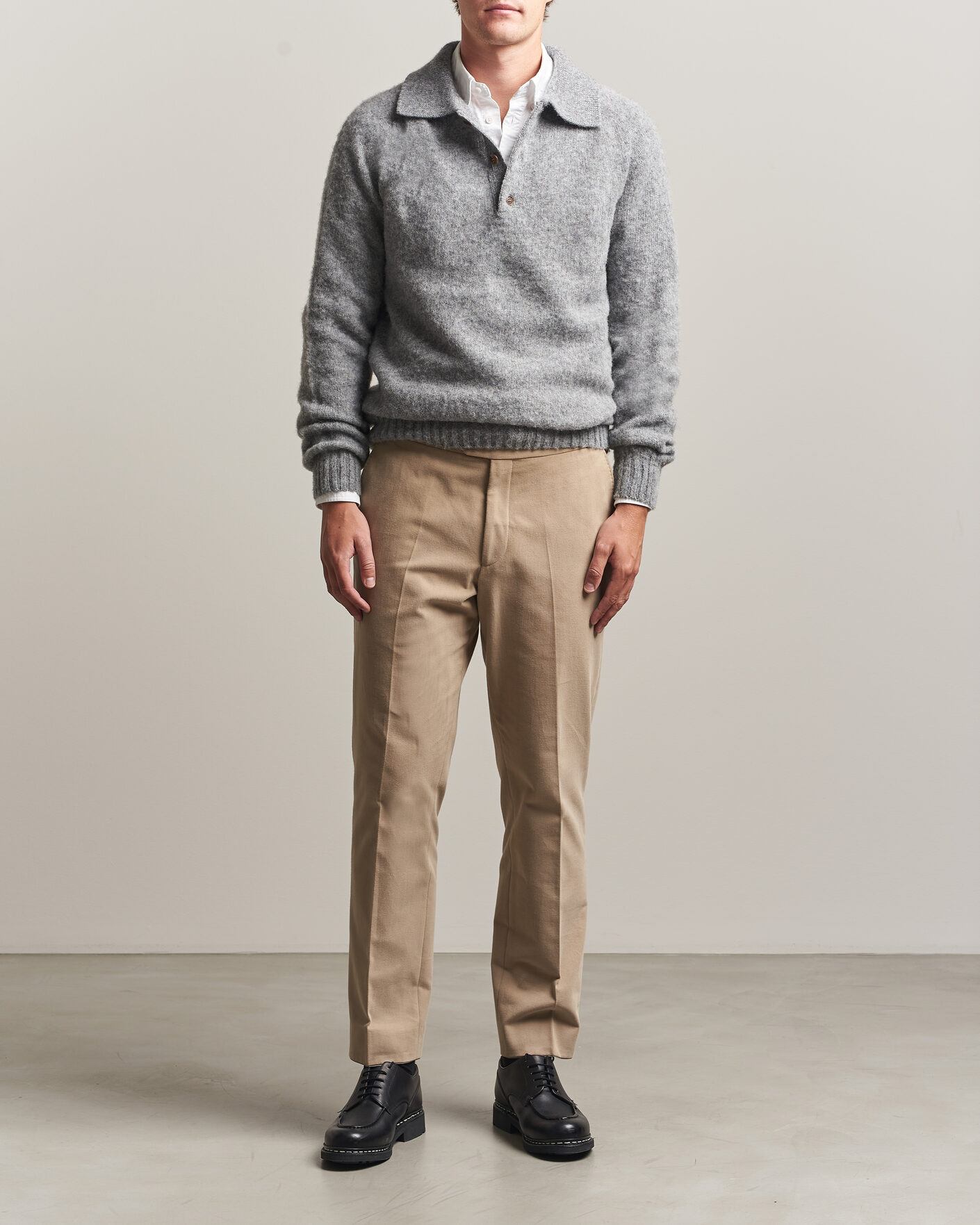 Men | Sweaters & Knitwear | Harley Of Scotland | Brushed Supersoft Lambswool Polo Mid Grey