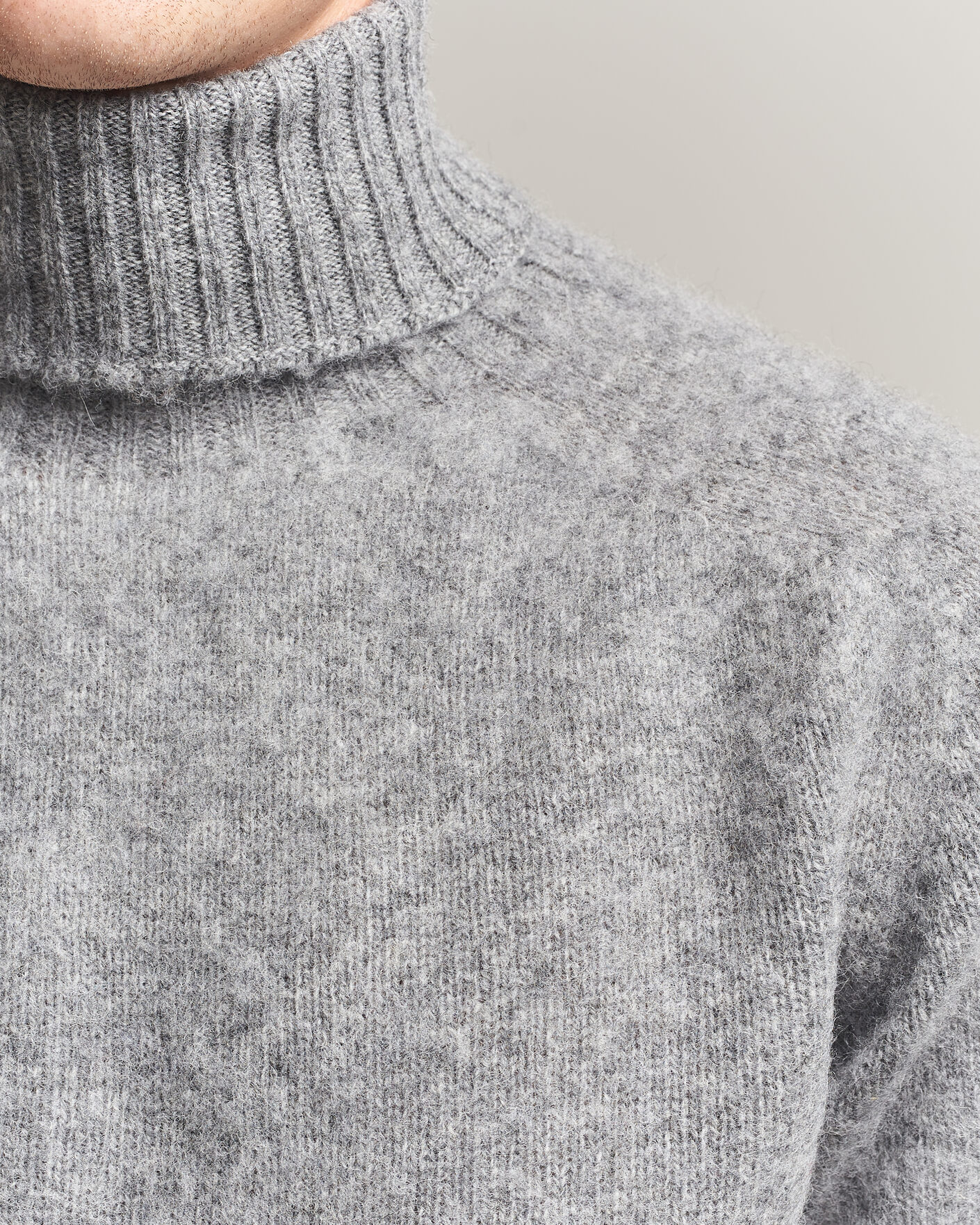Men | Sweaters & Knitwear | Harley Of Scotland | Brushed Supersoft Lambswool Rollneck Mid Grey