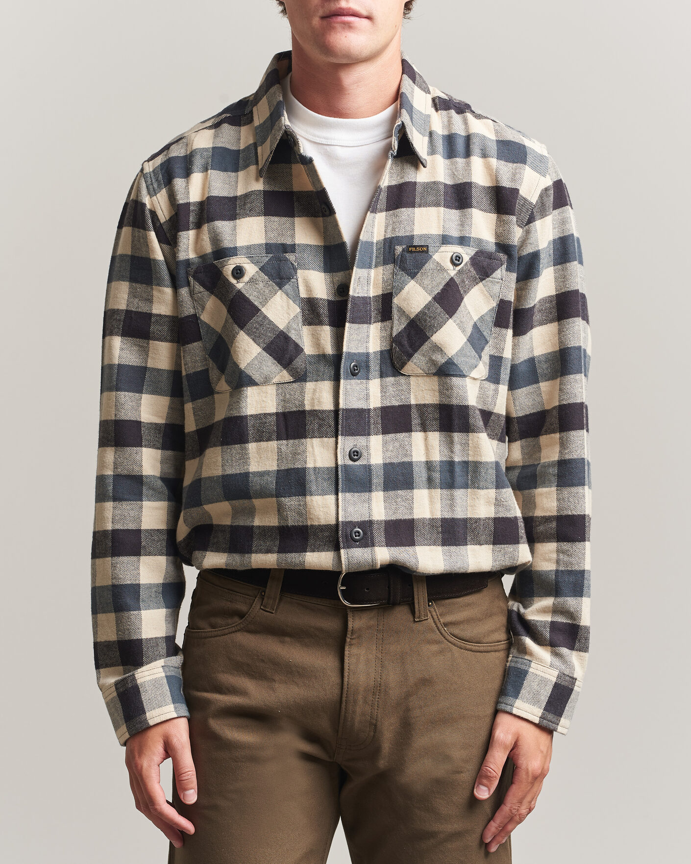 Men | Shirts | Filson | The Rangeland Flannel Shirt Charcoal