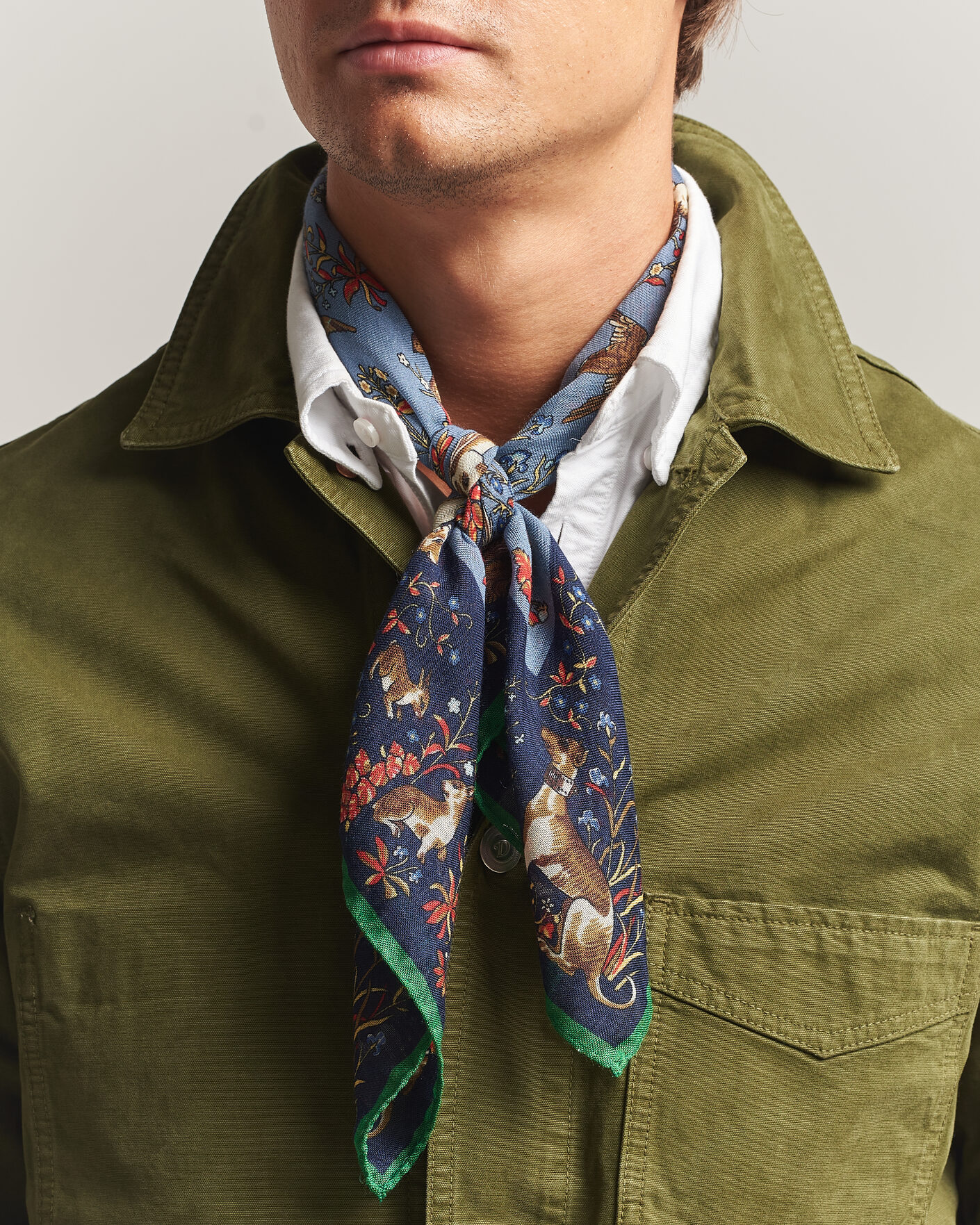 Men | Dress Scarves | Drake's | Unicorn Tapestry Wool/Silk Bandana Navy