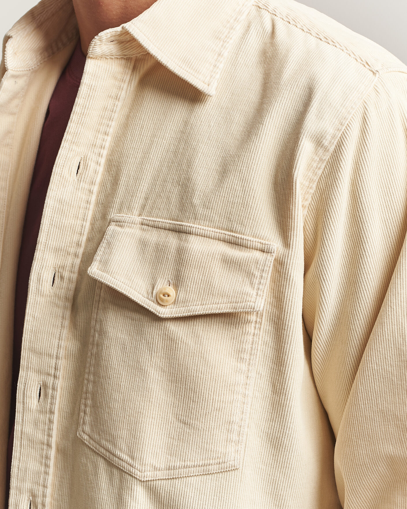 Men | Shirts | Drake's | Two Pocket Corduroy Shirt Ecru