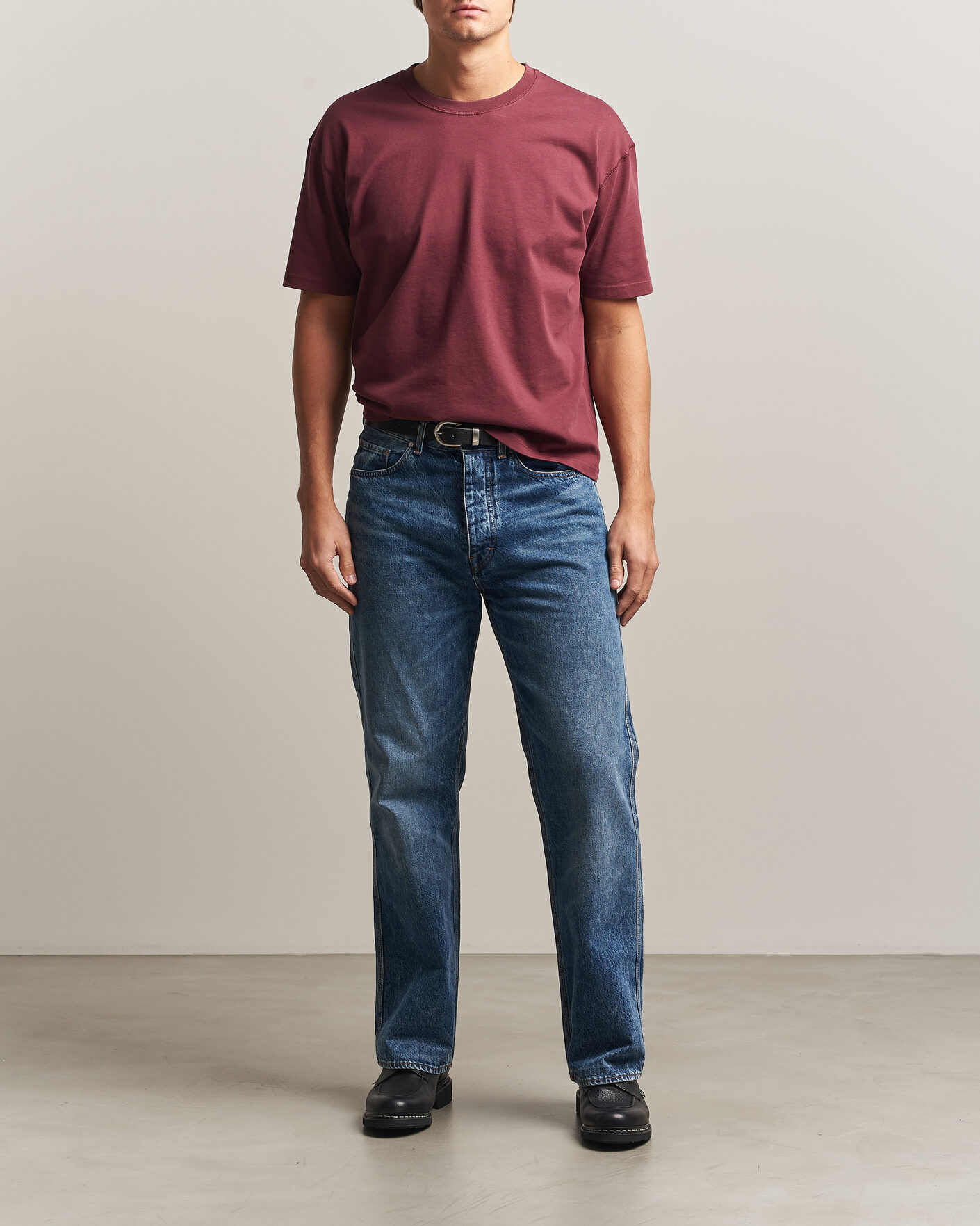 Men | T-Shirts | Drake's | O´Clock Back Print Hiking T-Shirt Dark Plum
