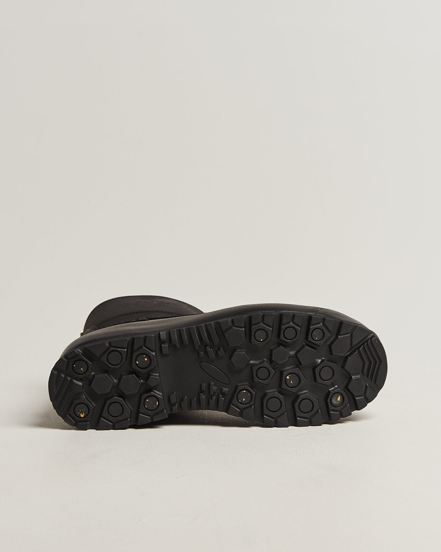 Men | Boots | Lundhags | Myrk Insulated Pull On Boot Black