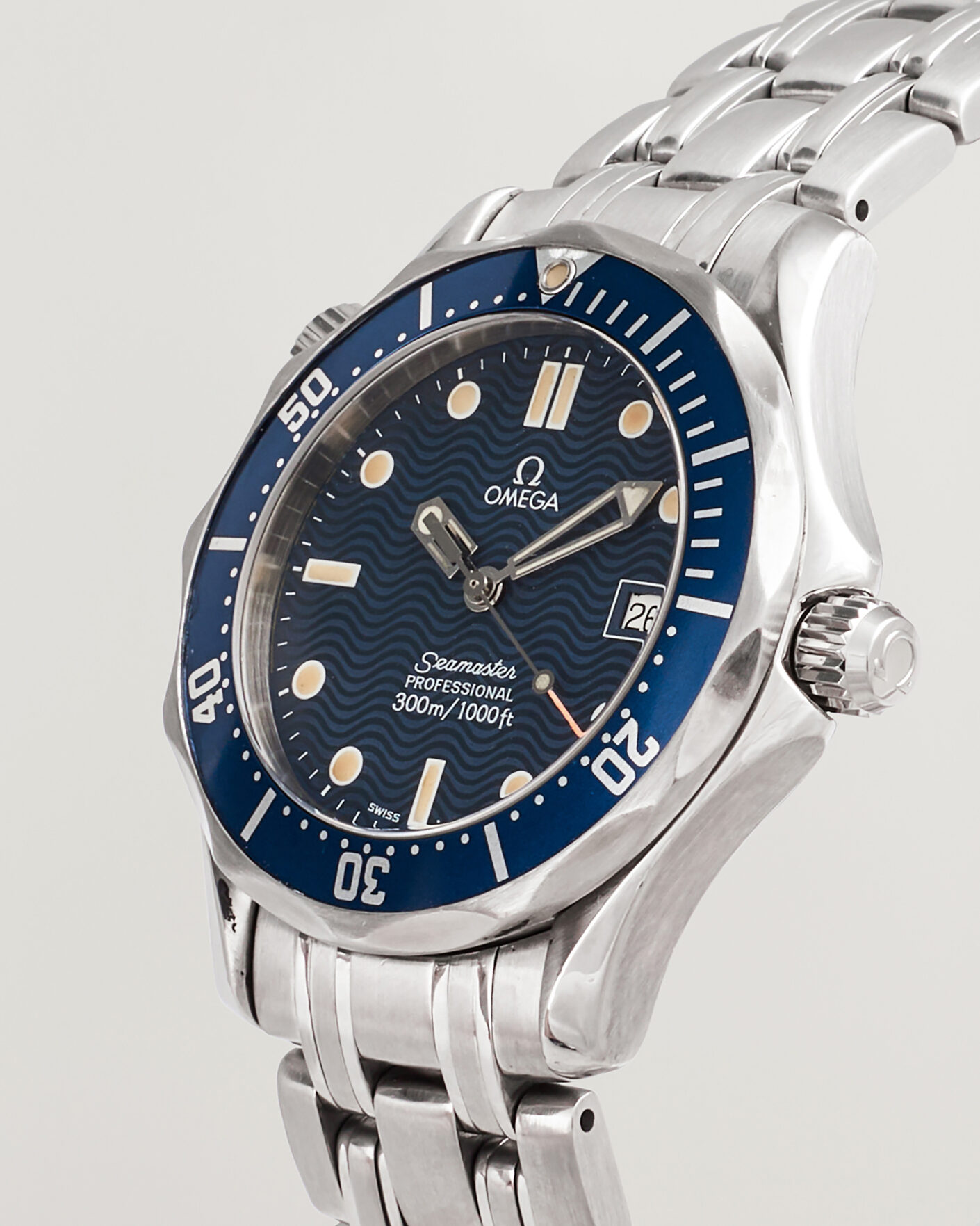 Men | Pre-Owned & Vintage Watches | Omega Pre-Owned | Seamaster 300M Midsize