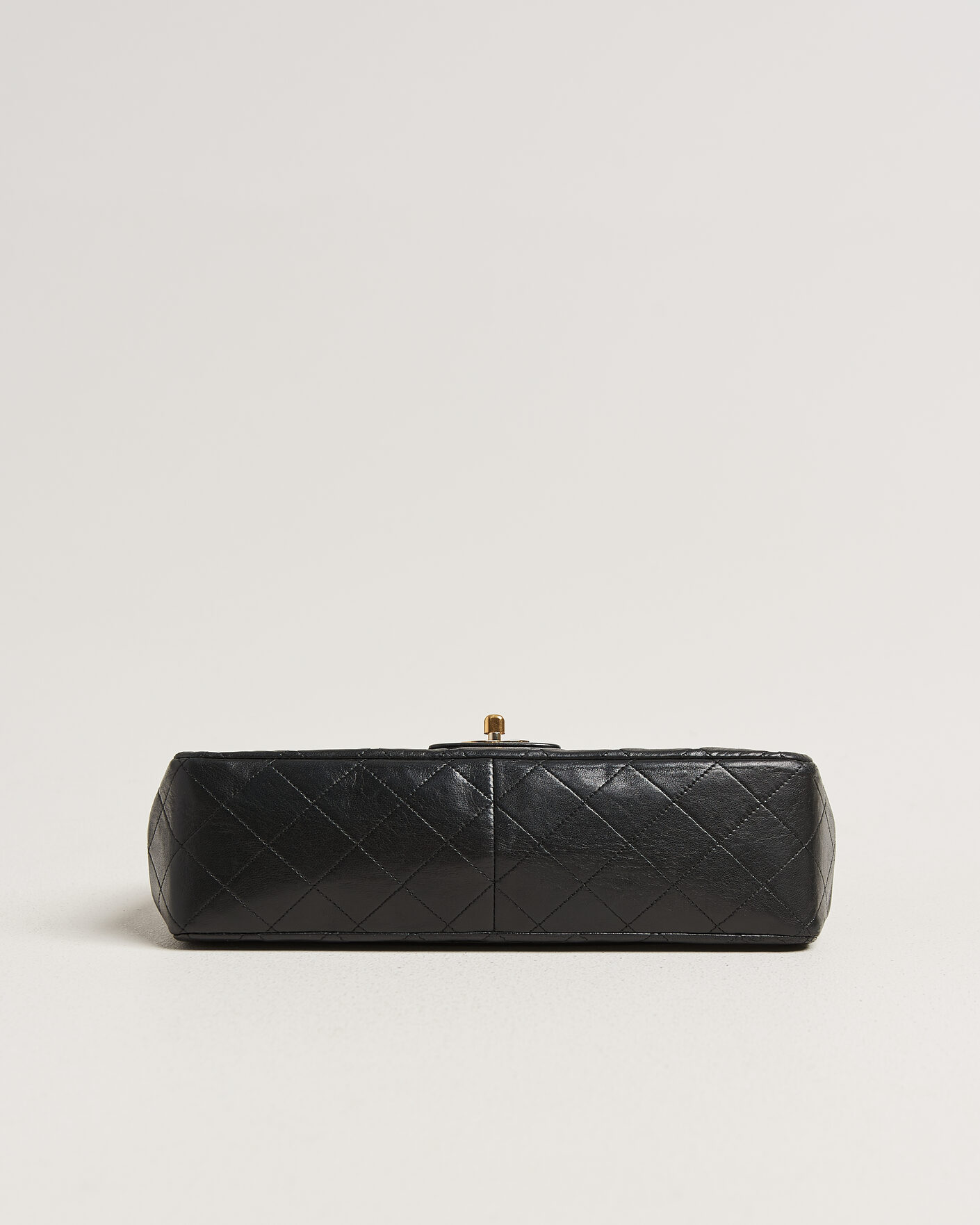 Men | Pre-Owned & Vintage Bags | Chanel Pre-Owned | Vintage Classic Flap Bag Lambskin Black