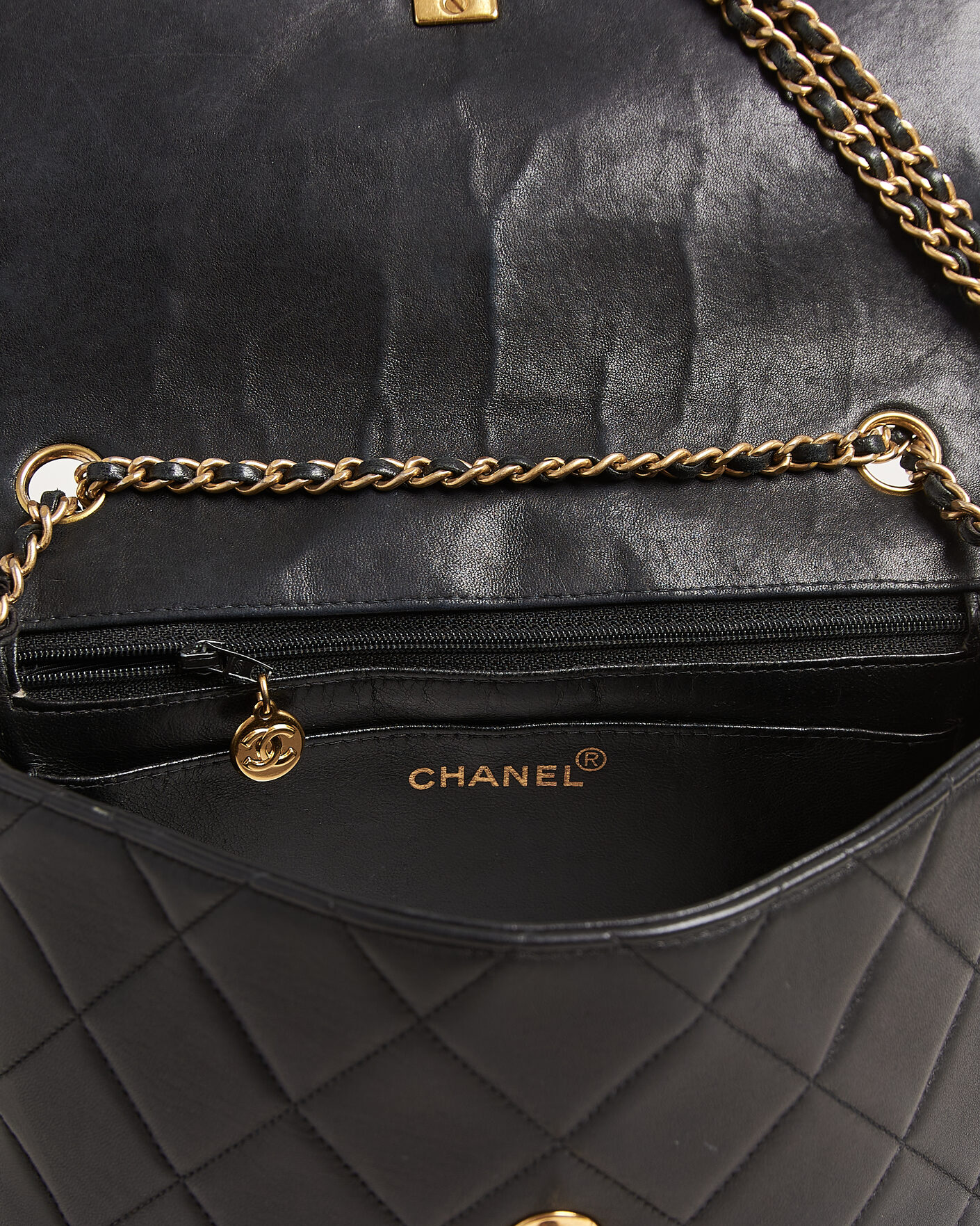 Men | Pre-Owned & Vintage Bags | Chanel Pre-Owned | Single Flap Bag Lambskin Black