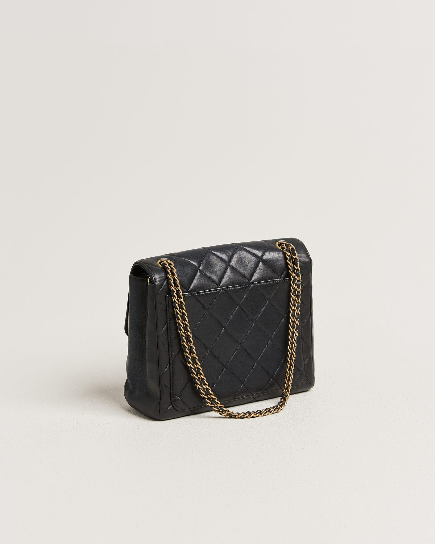 Men | Pre-Owned & Vintage Bags | Chanel Pre-Owned | Single Flap Bag Lambskin Black
