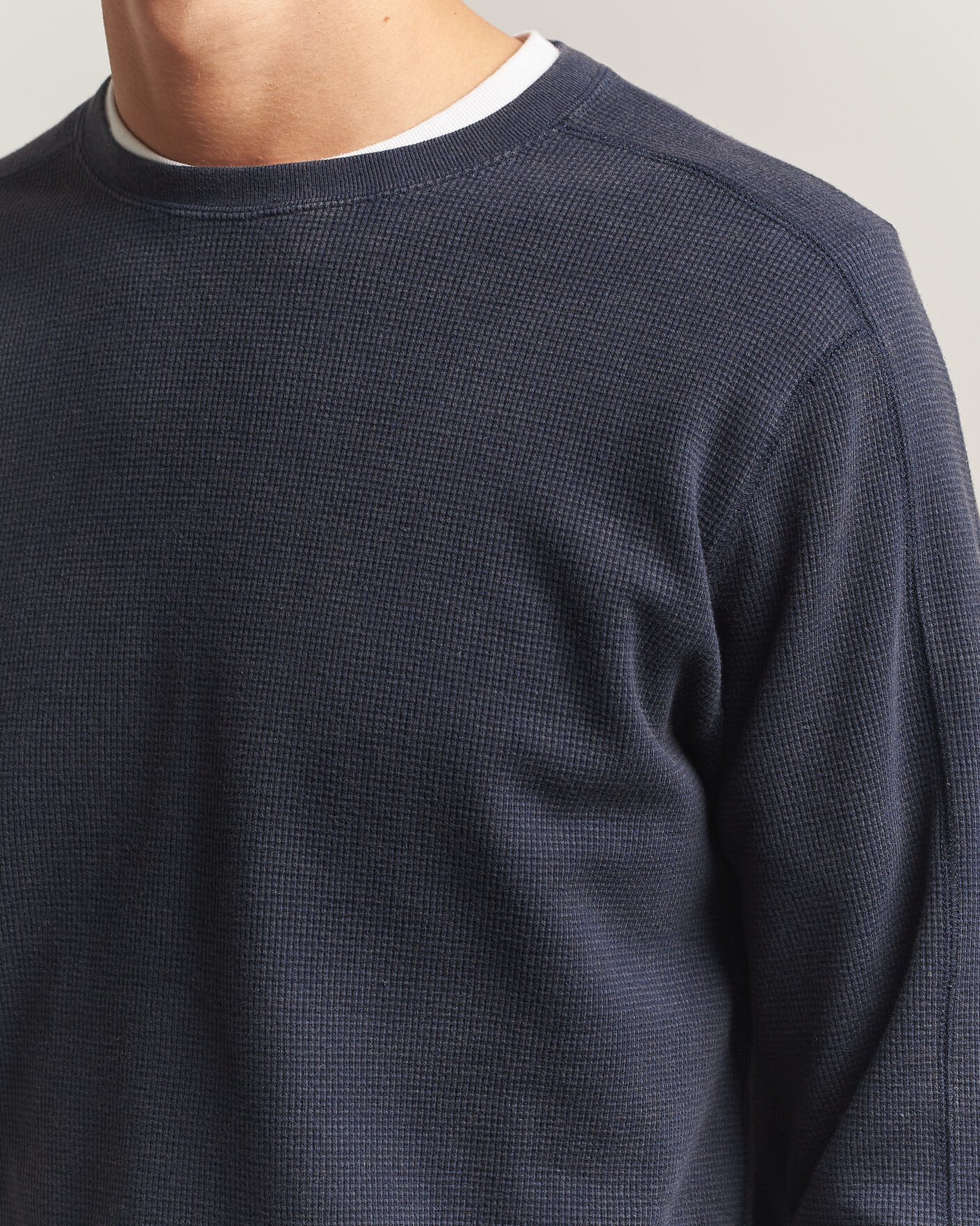 Men | T-Shirts | BEAMS PLUS | Fade Thermal Crew Navy