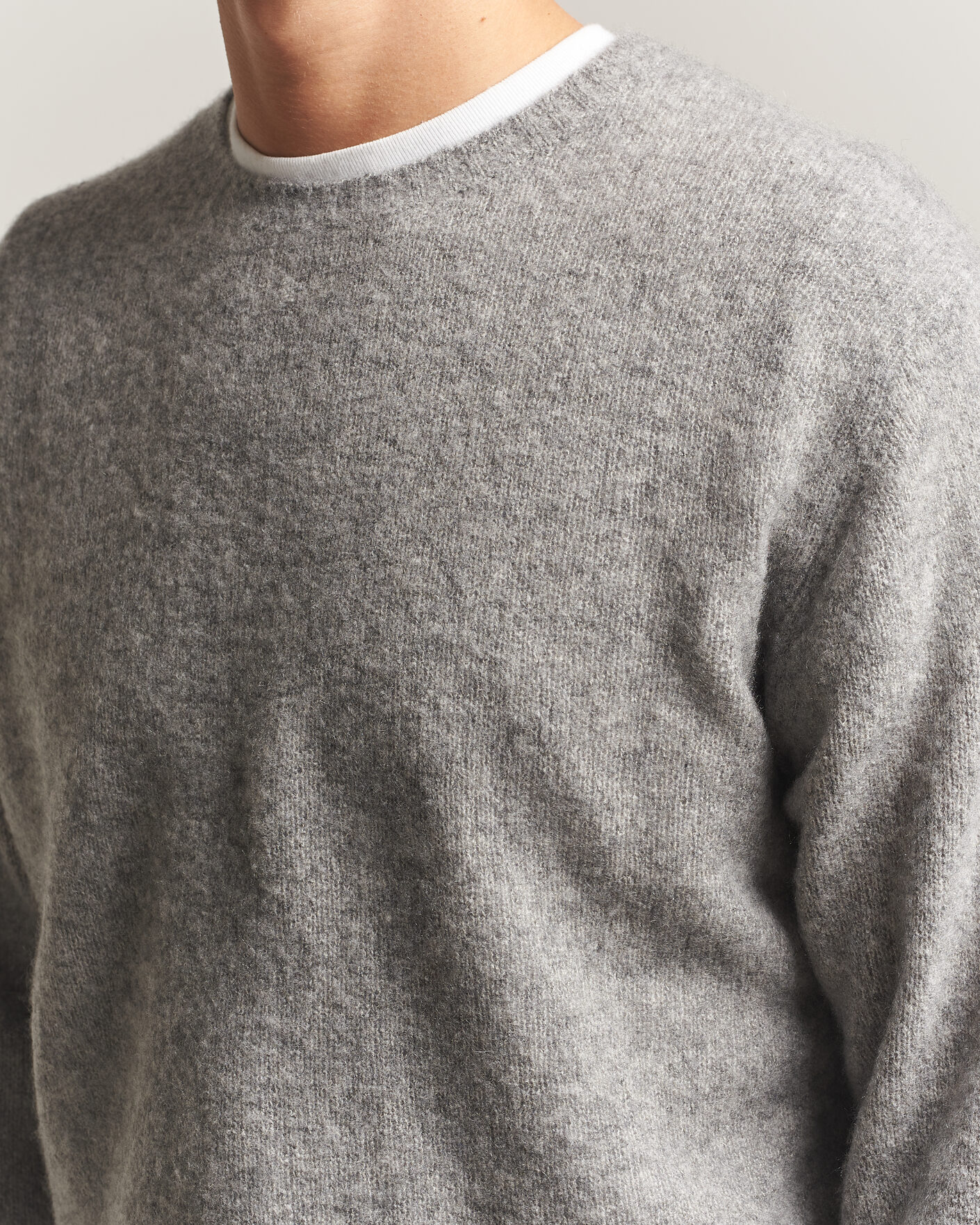 Men | Sweaters & Knitwear | BEAMS PLUS | Cashmere/Silk Crew Neck Grey Melange