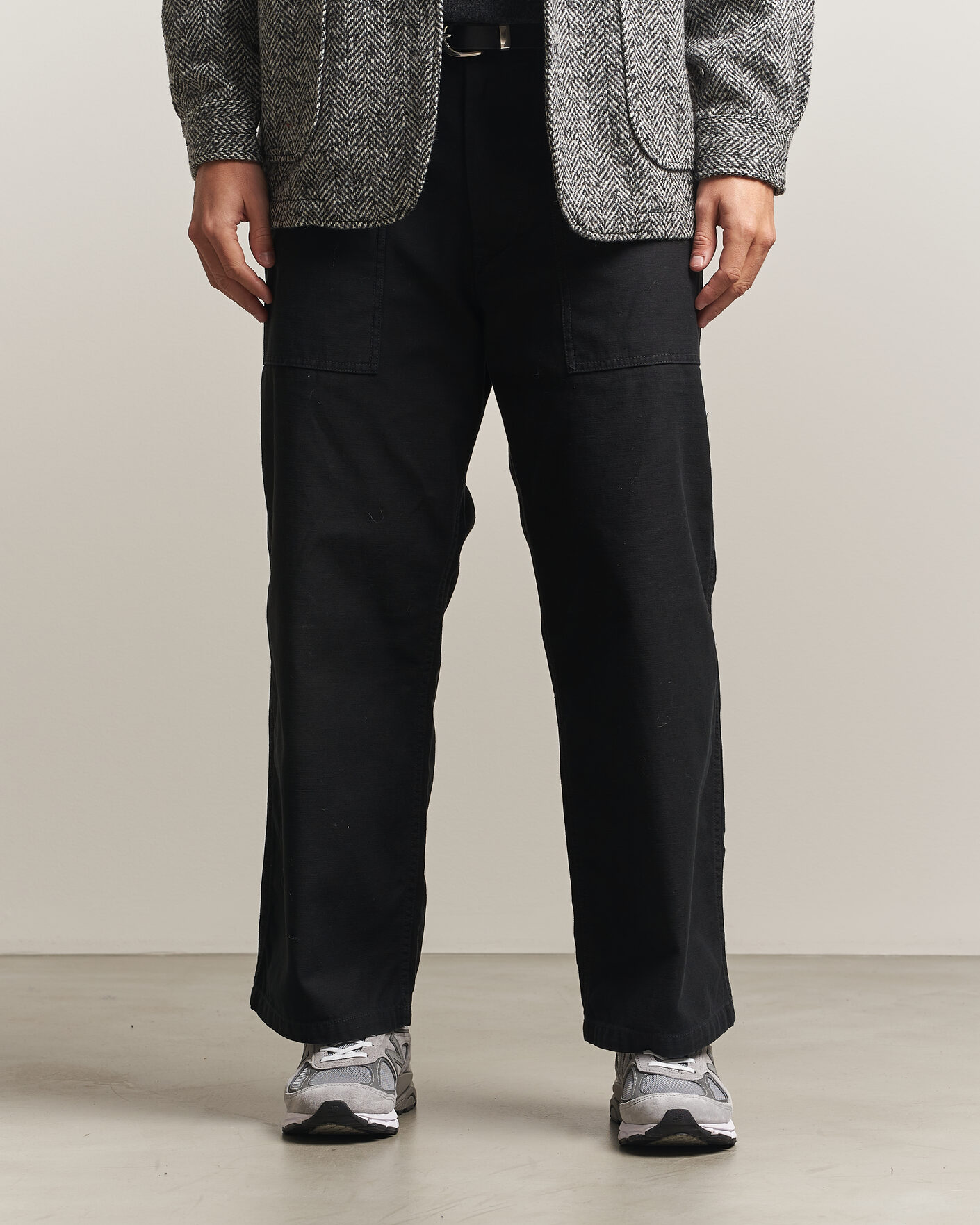 Men | Trousers | BEAMS PLUS | MIL Utility Sateen Trousers Black