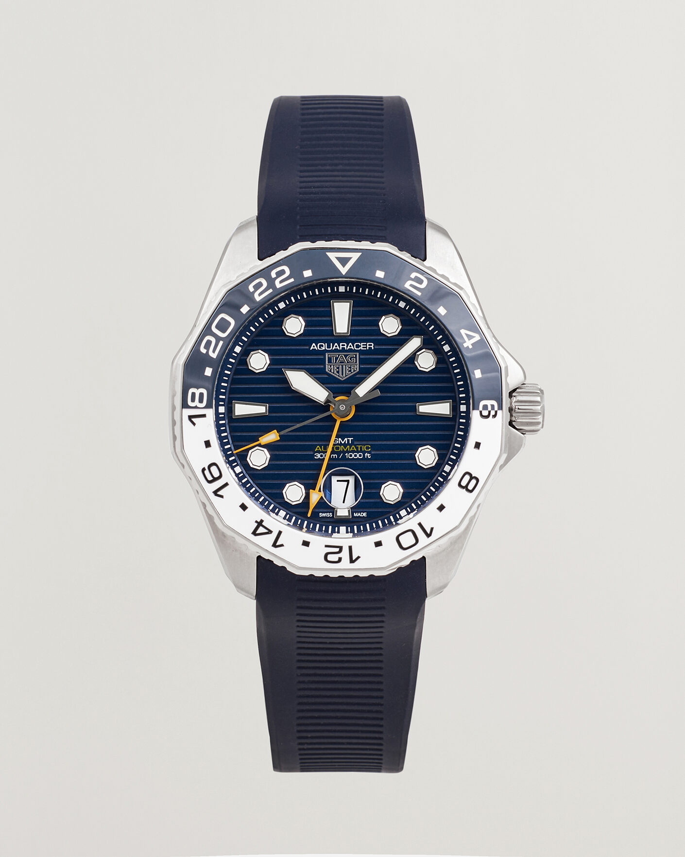 Men | Pre-Owned & Vintage Watches | Tag Heuer Pre-Owned | Acuaracer GMT 
