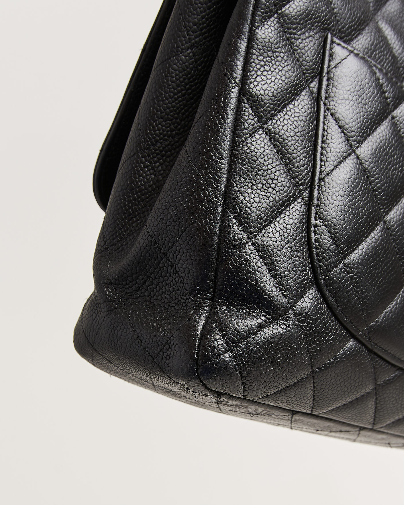 Men | Pre-Owned & Vintage Bags | Chanel Pre-Owned | Classic Jumbo Single Flap Bag Caviar Black