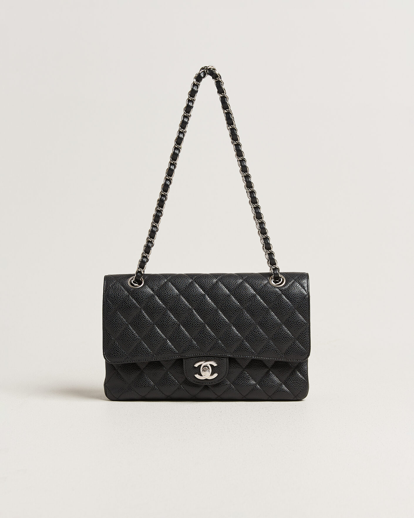 Men | Pre-Owned & Vintage Bags | Chanel Pre-Owned | Classic Medium Single Flap Bag Caviar Black