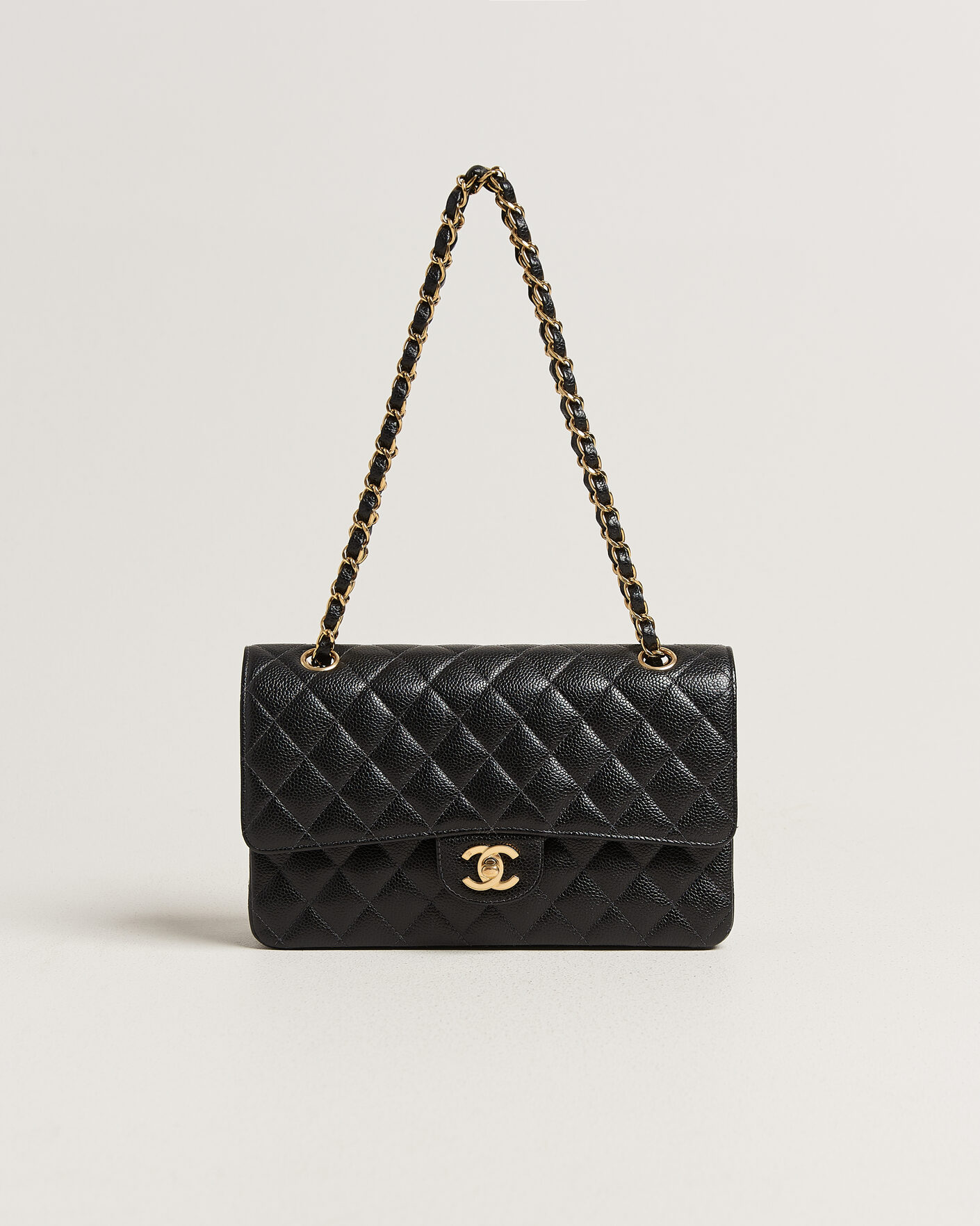 Men | Pre-Owned & Vintage Bags | Chanel Pre-Owned | Classic Medium Double Flap Bag Caviar Black