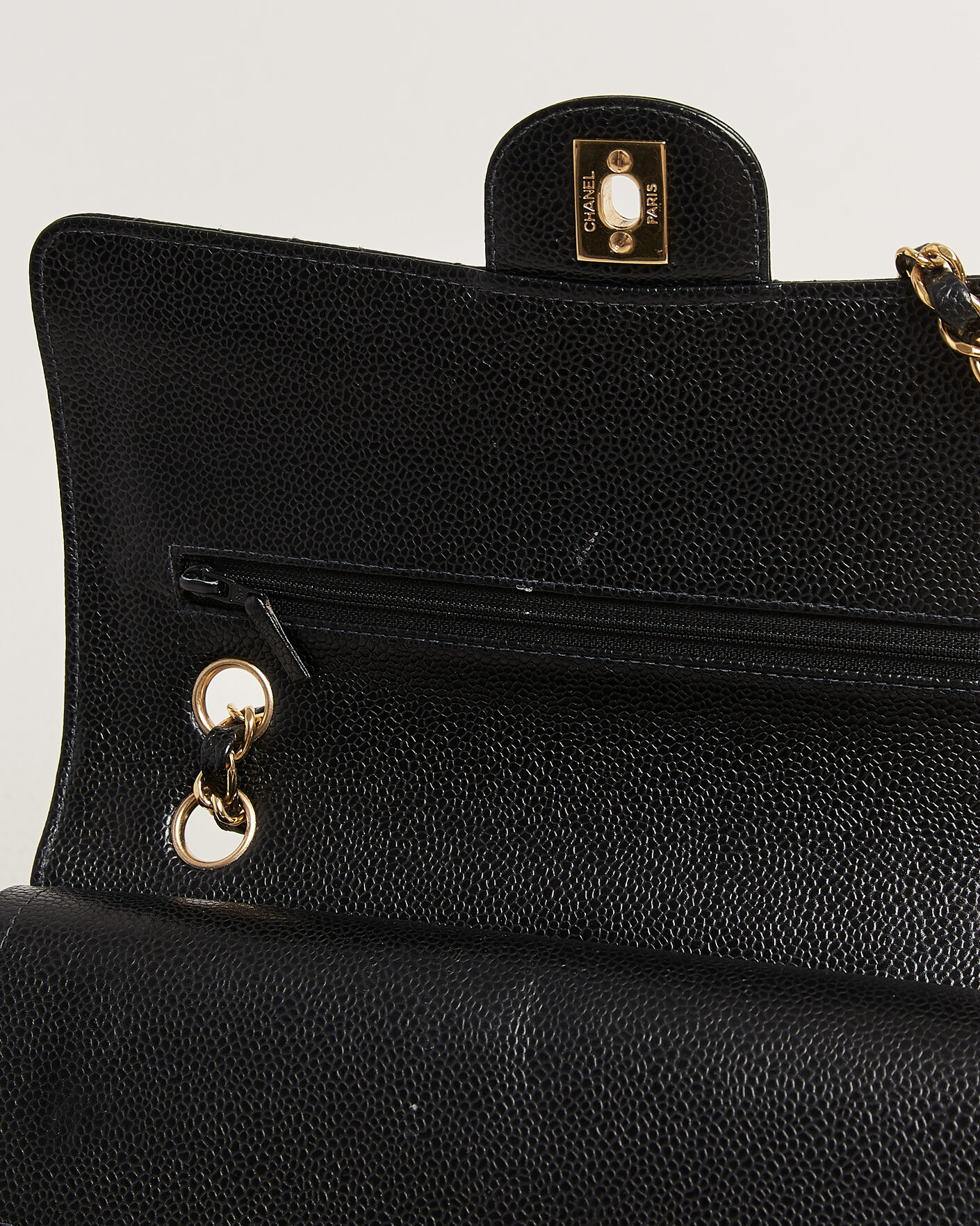Men | Pre-Owned & Vintage Bags | Chanel Pre-Owned | Classic Medium Double Flap Bag Caviar Black