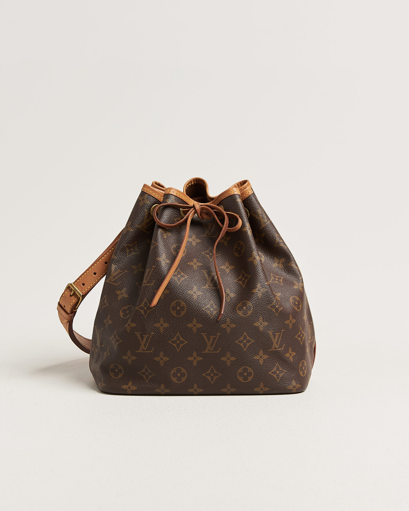 Men | Pre-Owned & Vintage Bags | Louis Vuitton Pre-Owned | Petit Noé Monogram