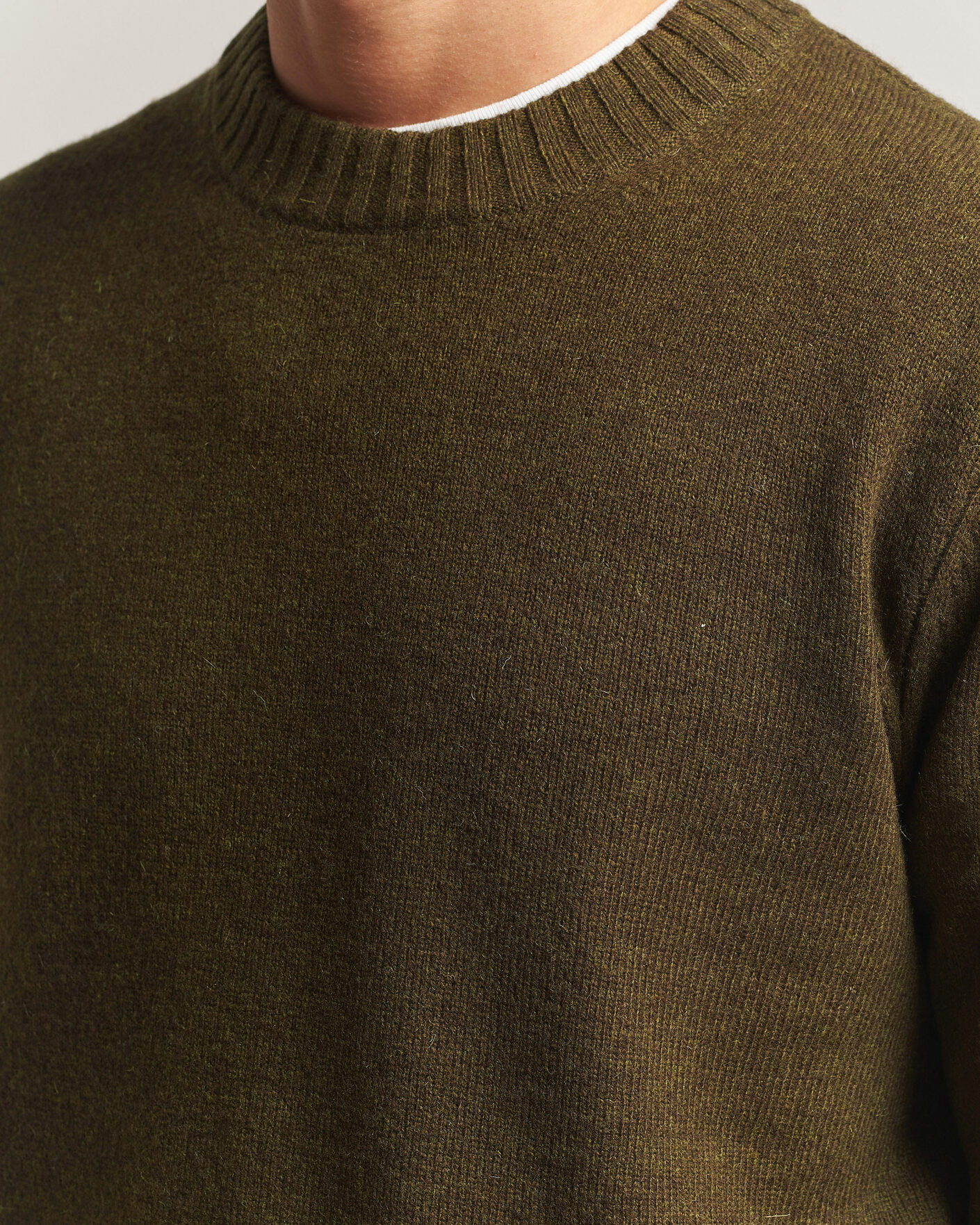 Men | Sweaters & Knitwear | A Day's March | Marlow Lambswool Sweater Forest Green