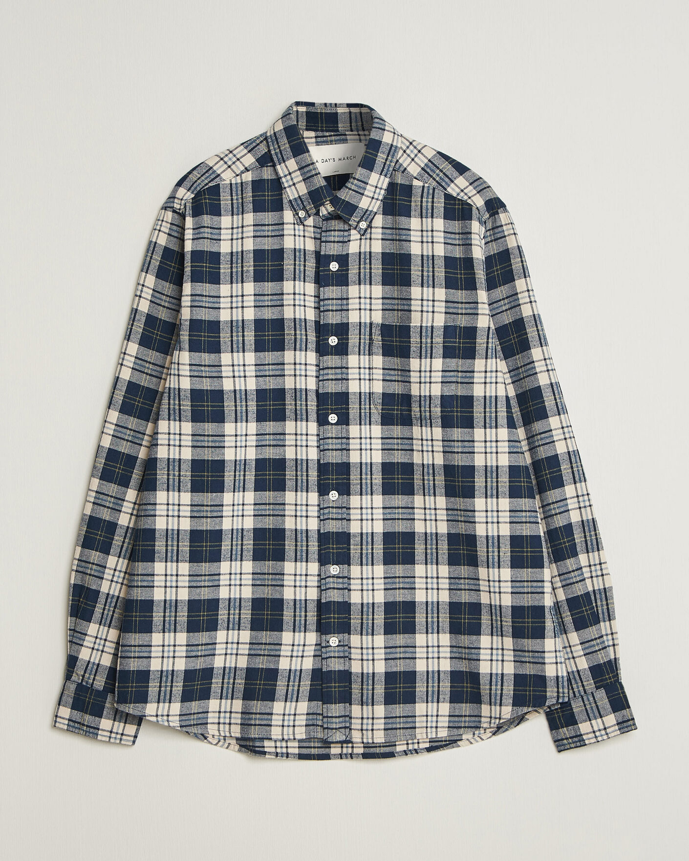 Men | Shirts | A Day's March | Classic Checked Flannel Shirt Navy/White