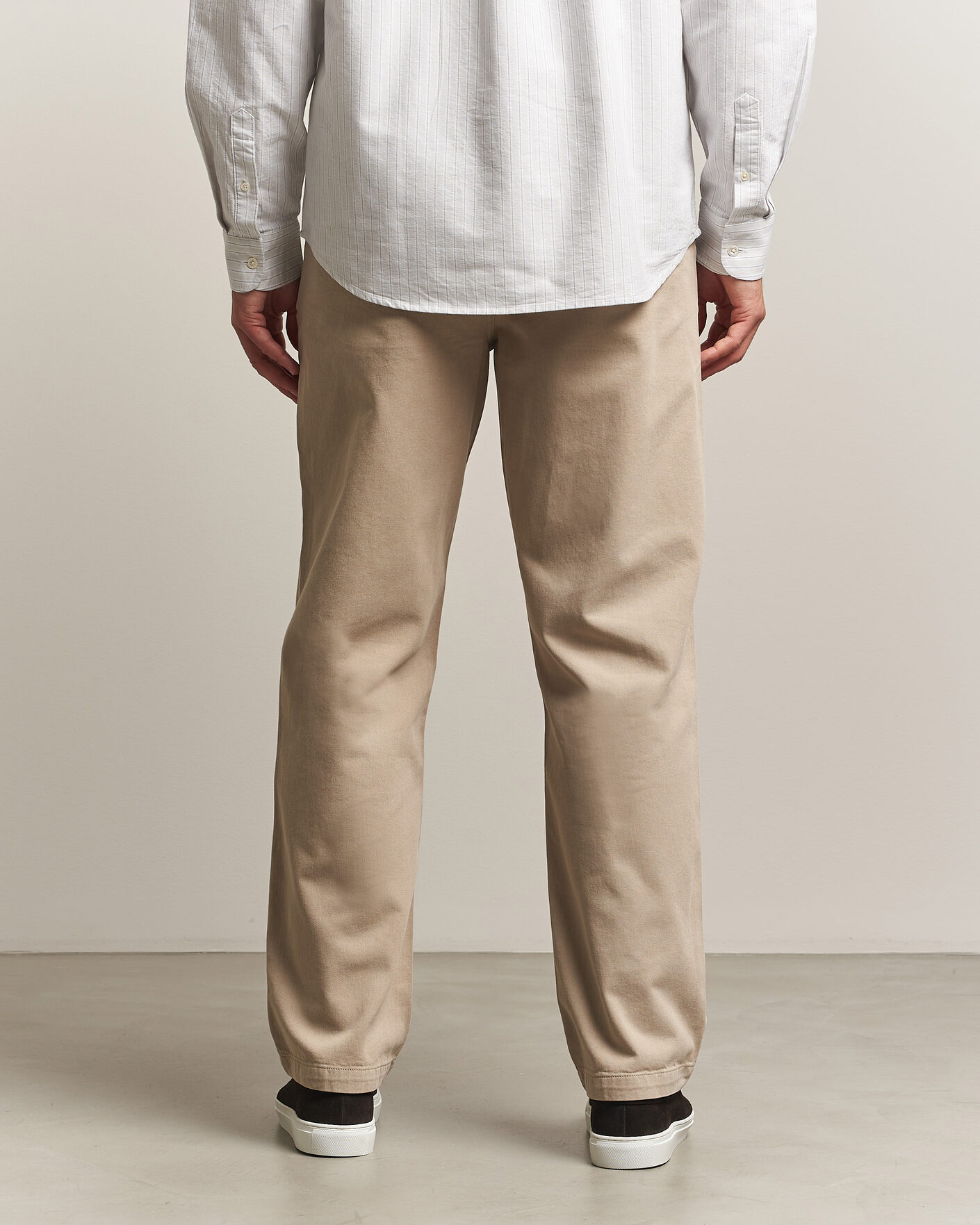 Men | Trousers | A Day's March | Redwood Cotton Chinos Khaki