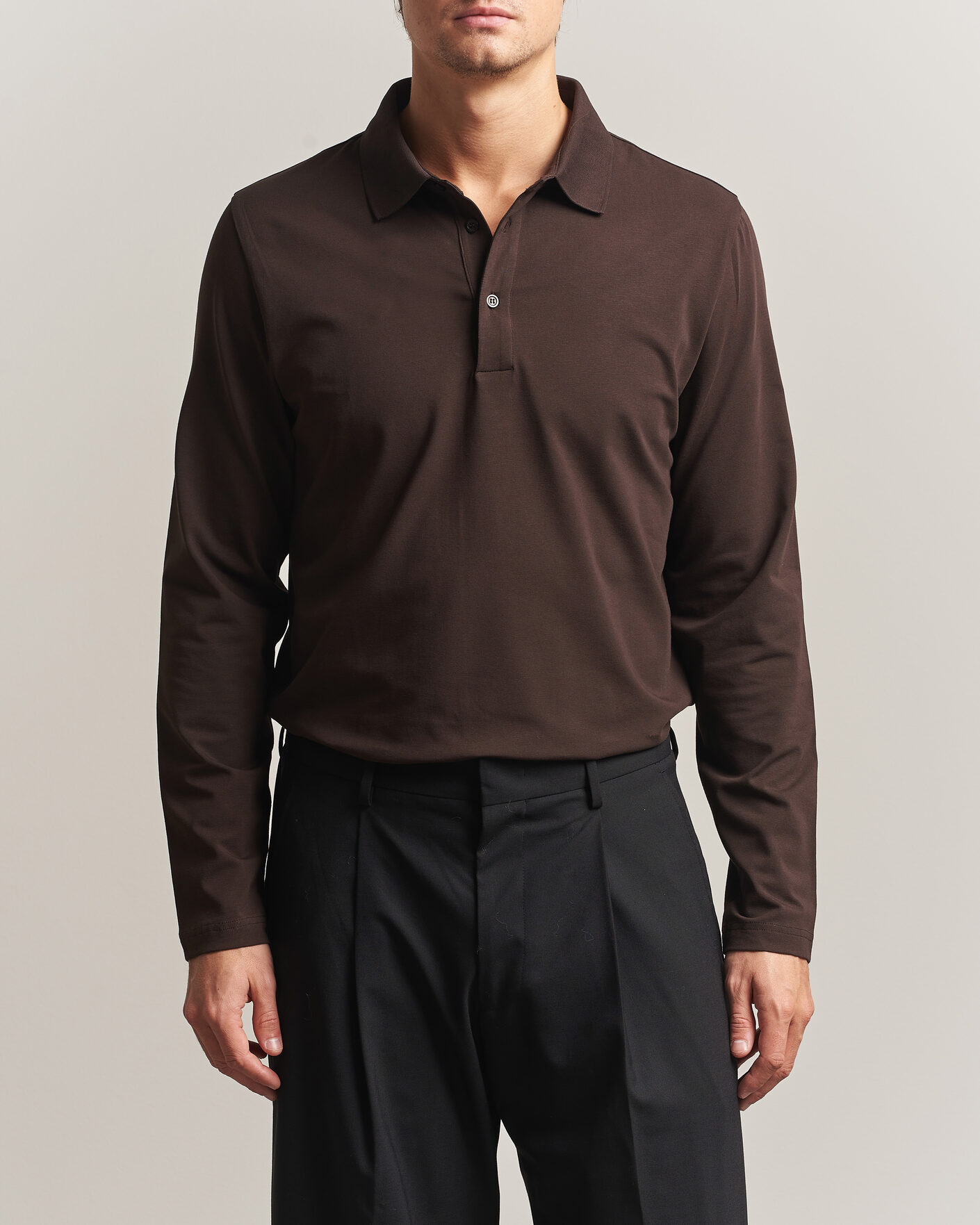 Men | Polo Shirts | Filippa K | Luke Lycra Polo Shirt Dark Chocolate