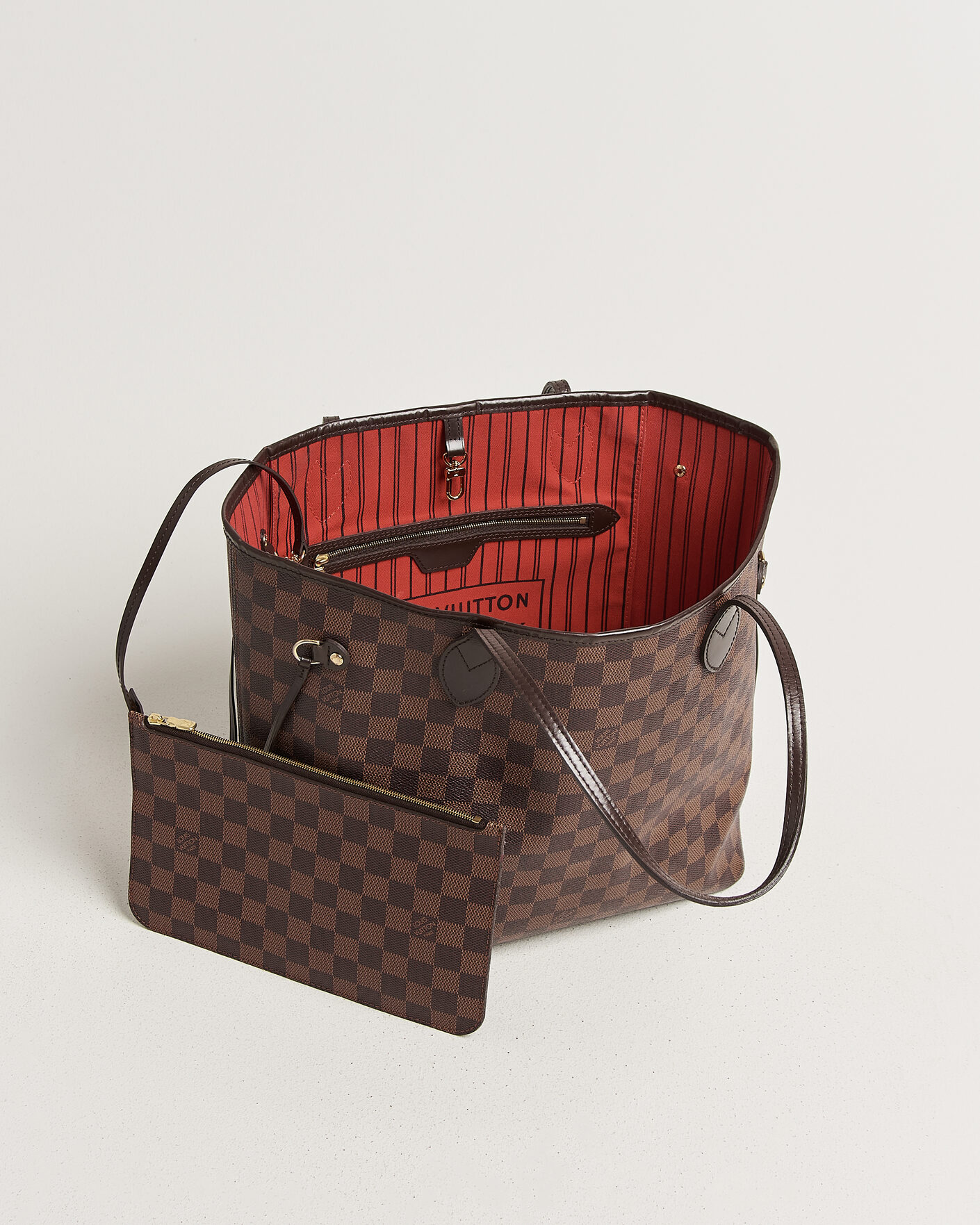 Men | Pre-Owned & Vintage Bags | Louis Vuitton Pre-Owned | Neverfull MM  Damier Ebene