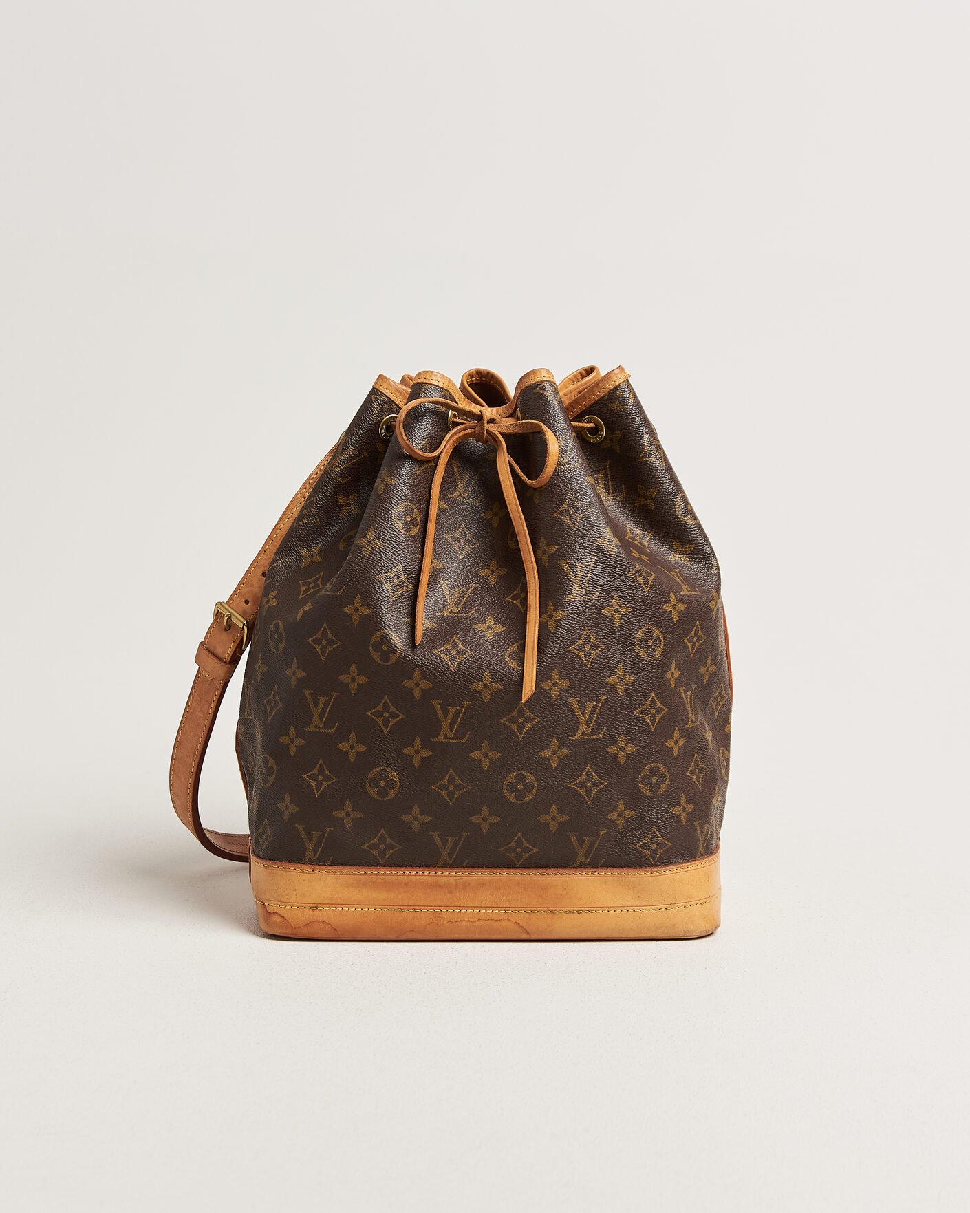 Men | Pre-Owned & Vintage Bags | Louis Vuitton Pre-Owned | Noé Monogram