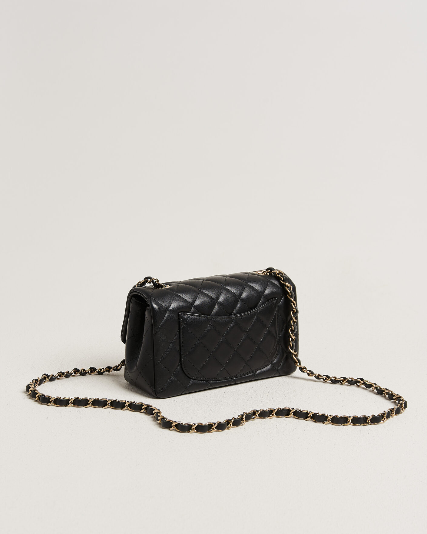 Men | Pre-Owned & Vintage Bags | Chanel Pre-Owned | Classic Mini Rectangular Single Flap Bag Lambskin Black