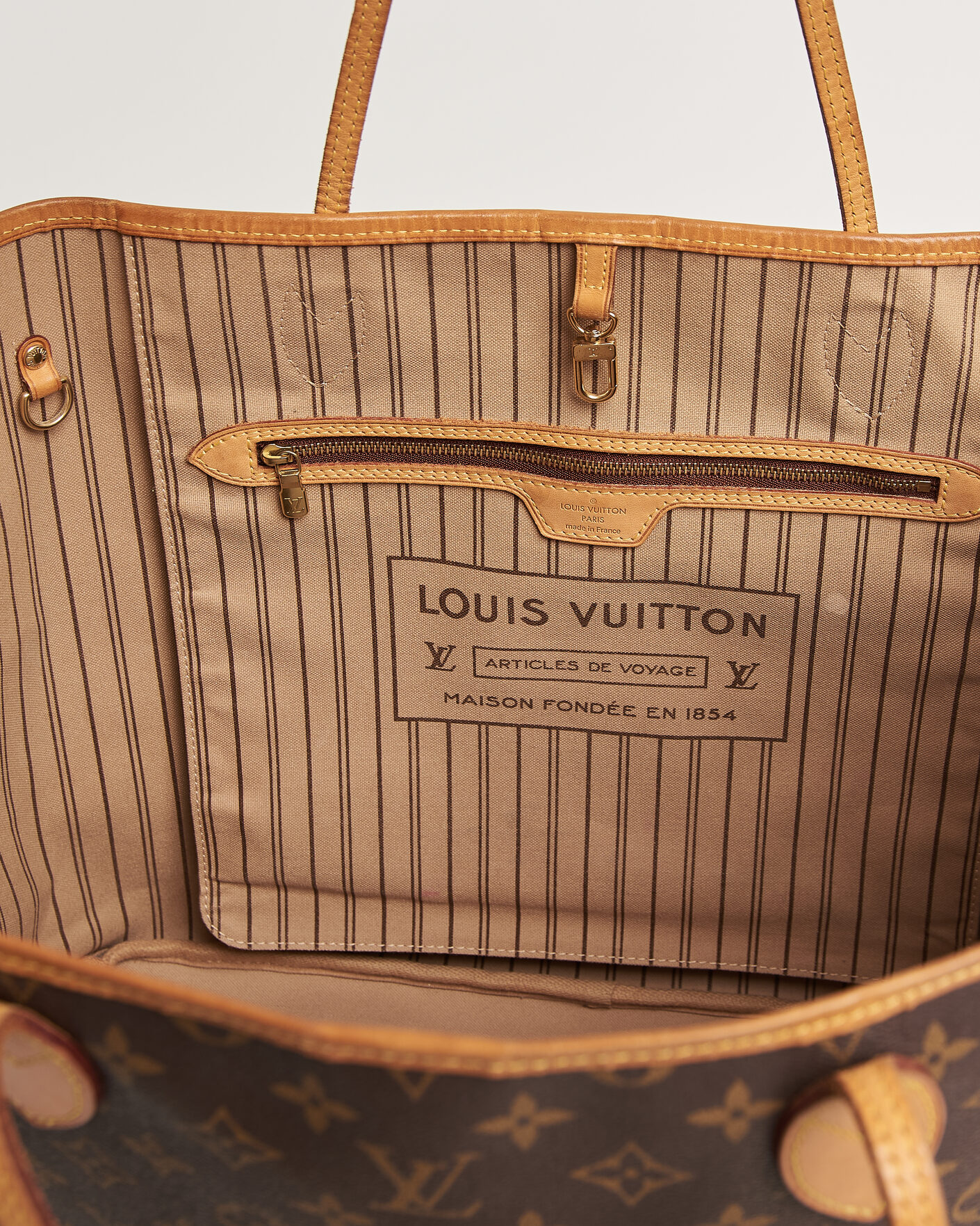 Men | Pre-Owned & Vintage Bags | Louis Vuitton Pre-Owned | Neverfull GM Monogram
