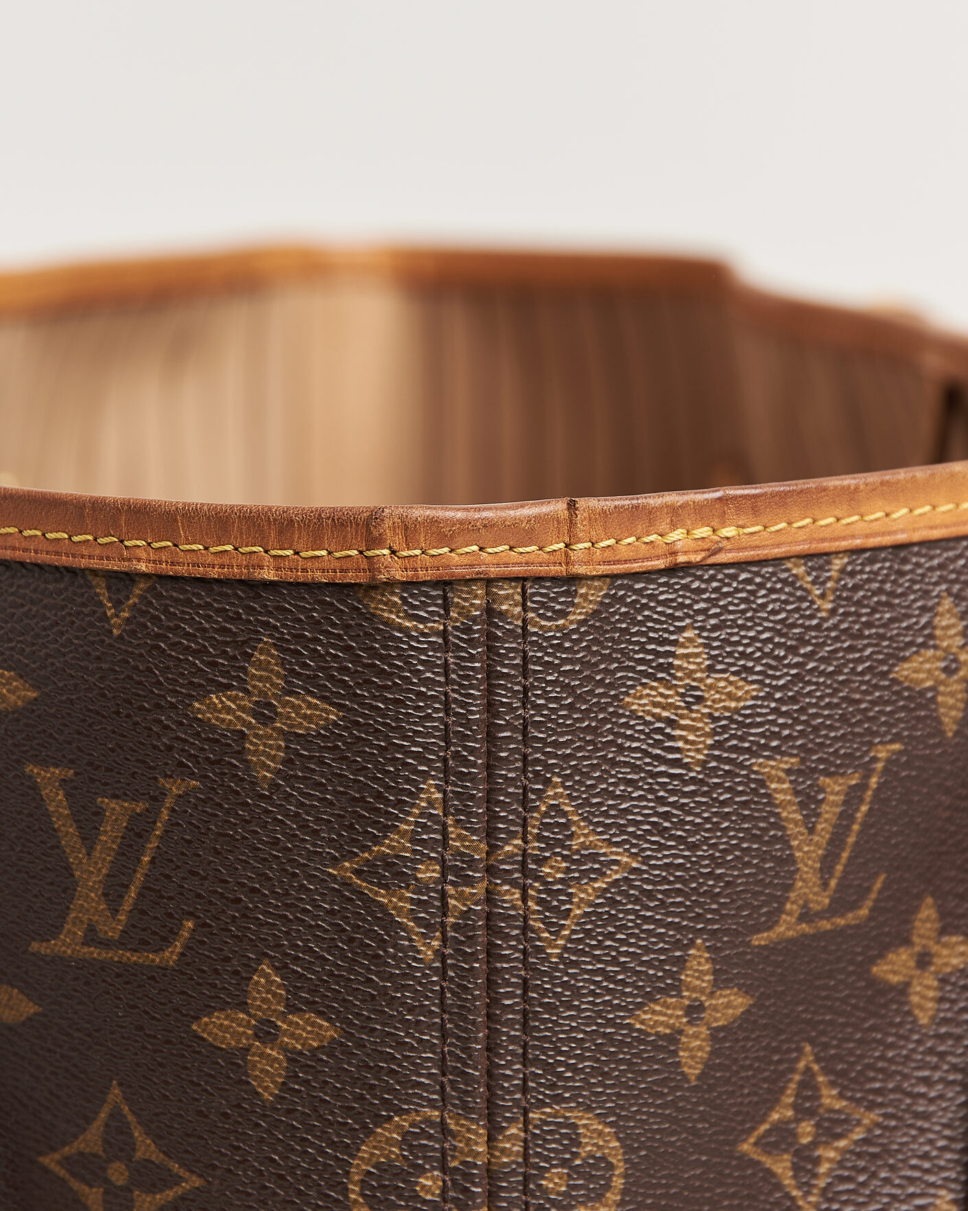 Men | Pre-Owned & Vintage Bags | Louis Vuitton Pre-Owned | Neverfull GM Monogram