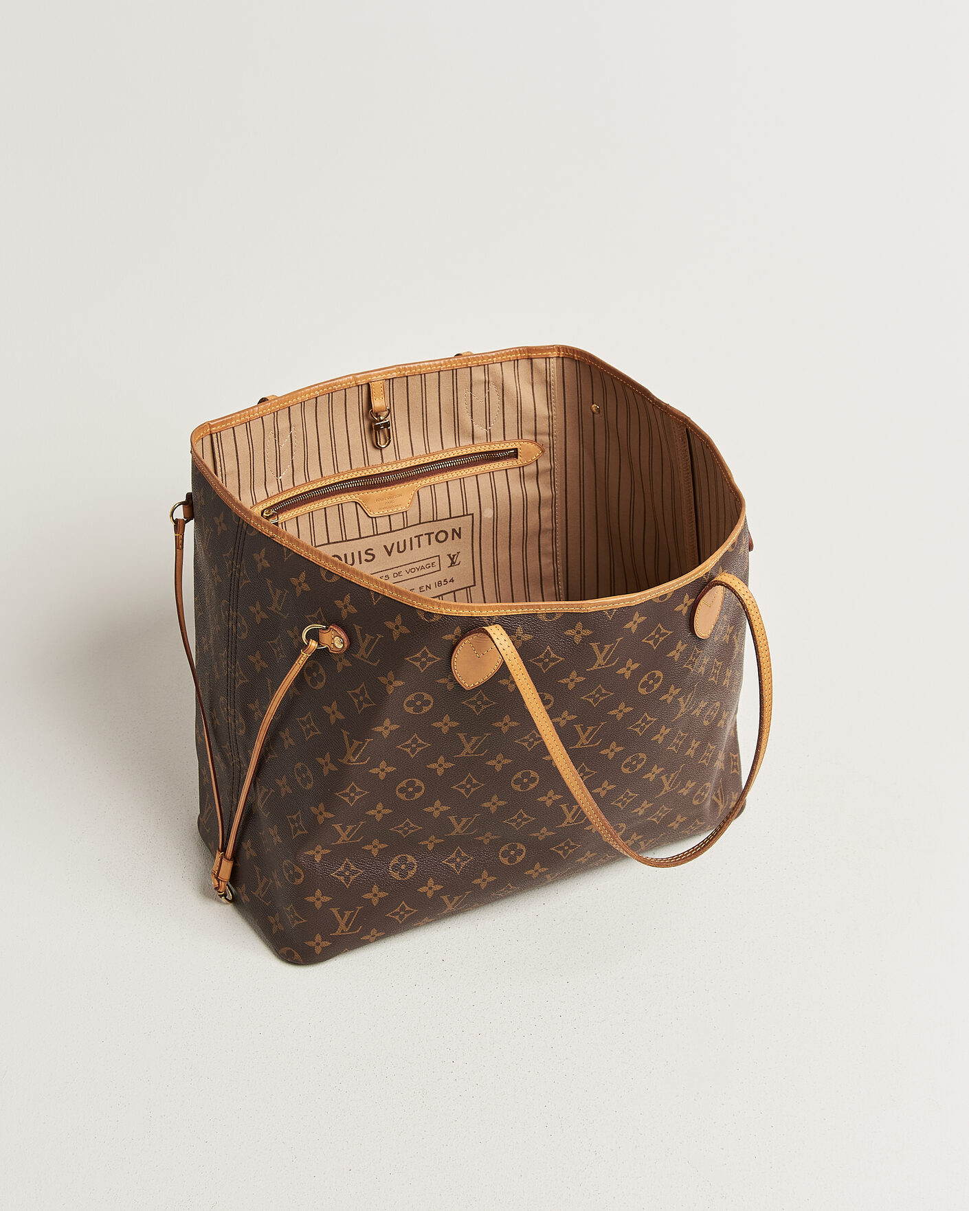 Men | Pre-Owned & Vintage Bags | Louis Vuitton Pre-Owned | Neverfull GM Monogram
