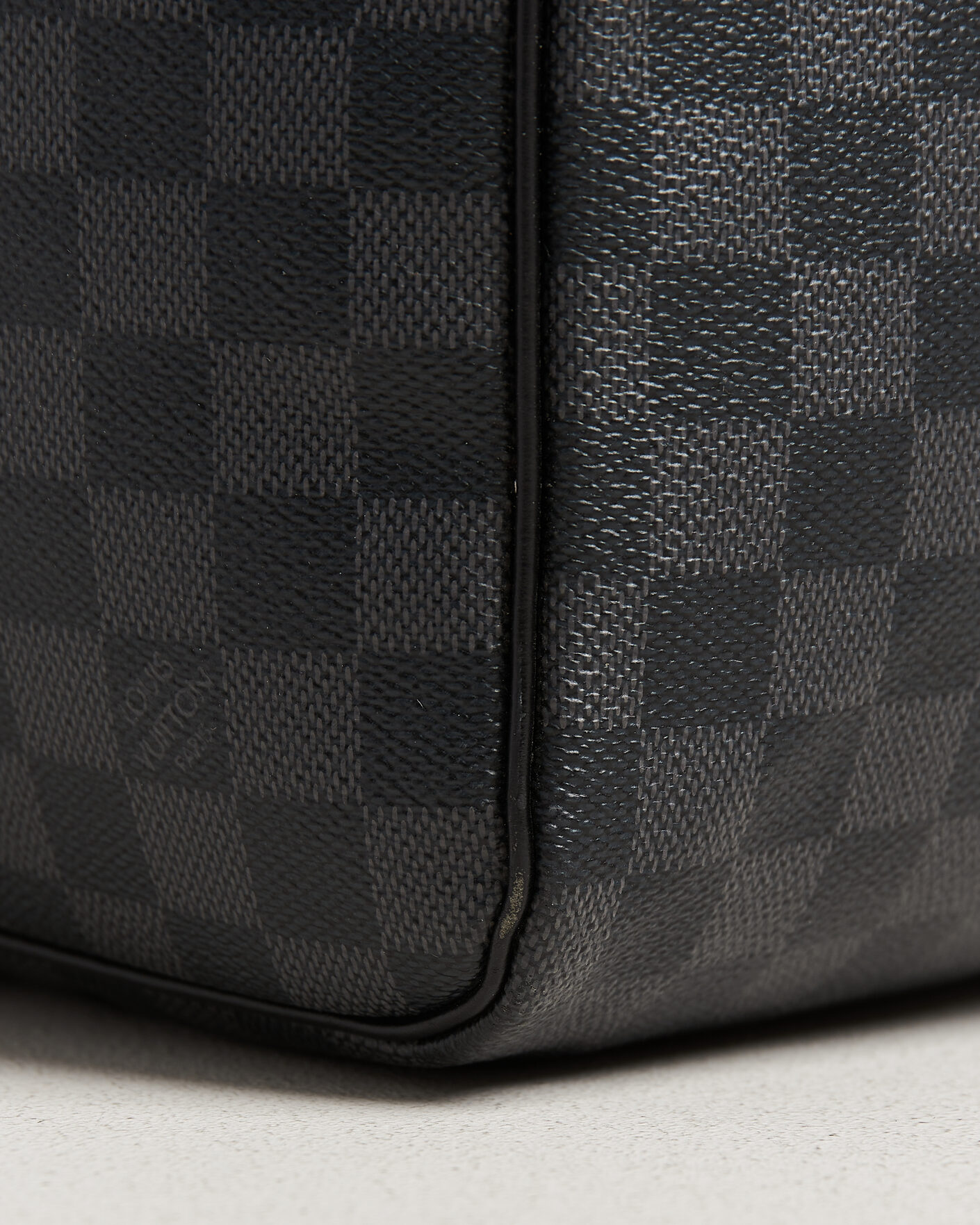 Men | Pre-Owned & Vintage Bags | Louis Vuitton Pre-Owned | Keepall Bandouliére 55 Damier Graphite