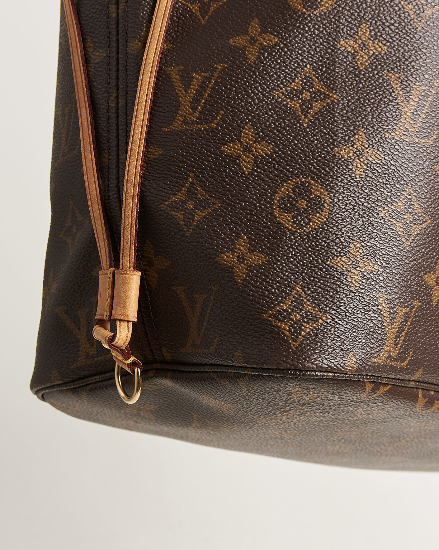 Men | Pre-Owned & Vintage Bags | Louis Vuitton Pre-Owned | Neverfull MM  Monogram