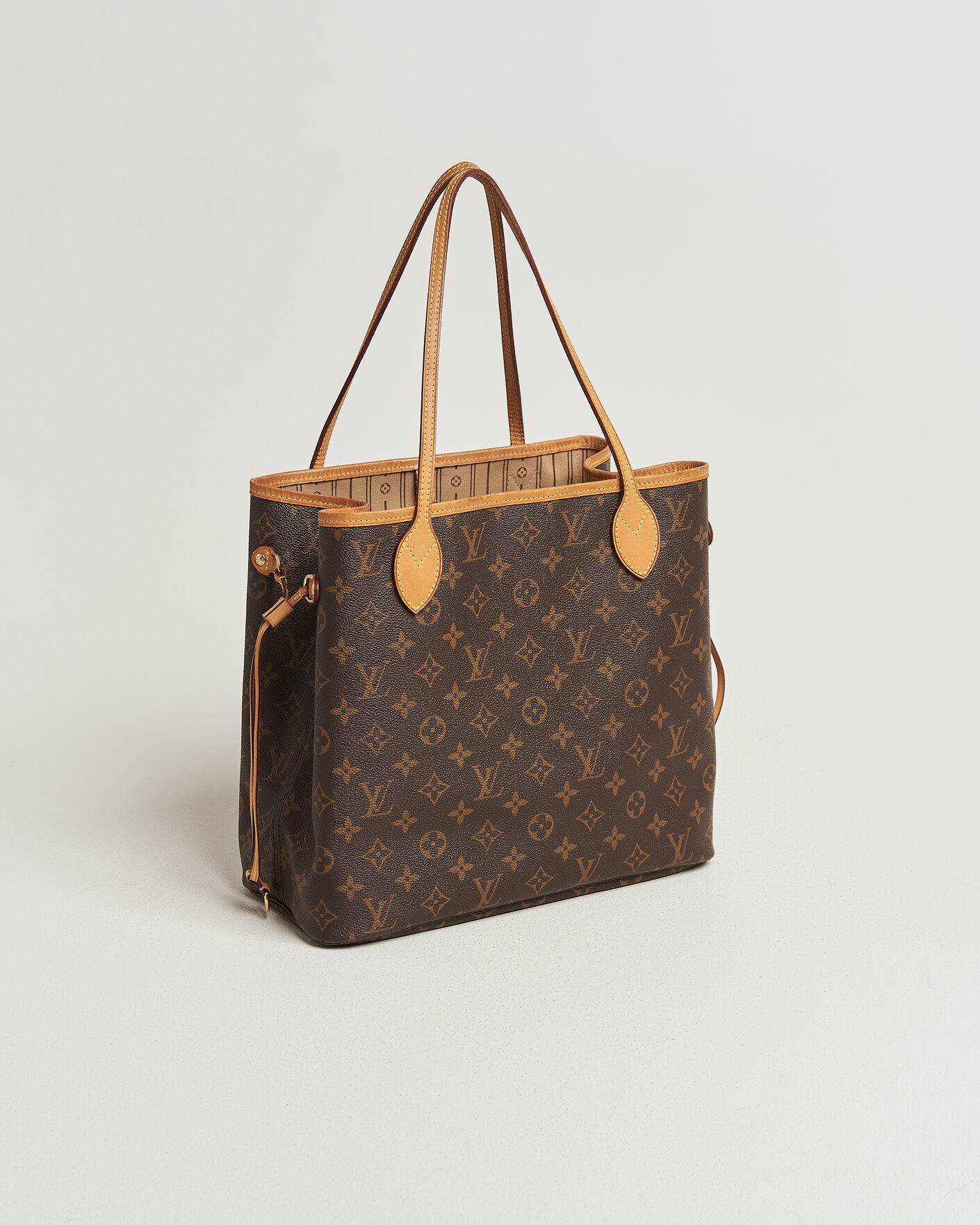 Men | Pre-Owned & Vintage Bags | Louis Vuitton Pre-Owned | Neverfull MM  Monogram