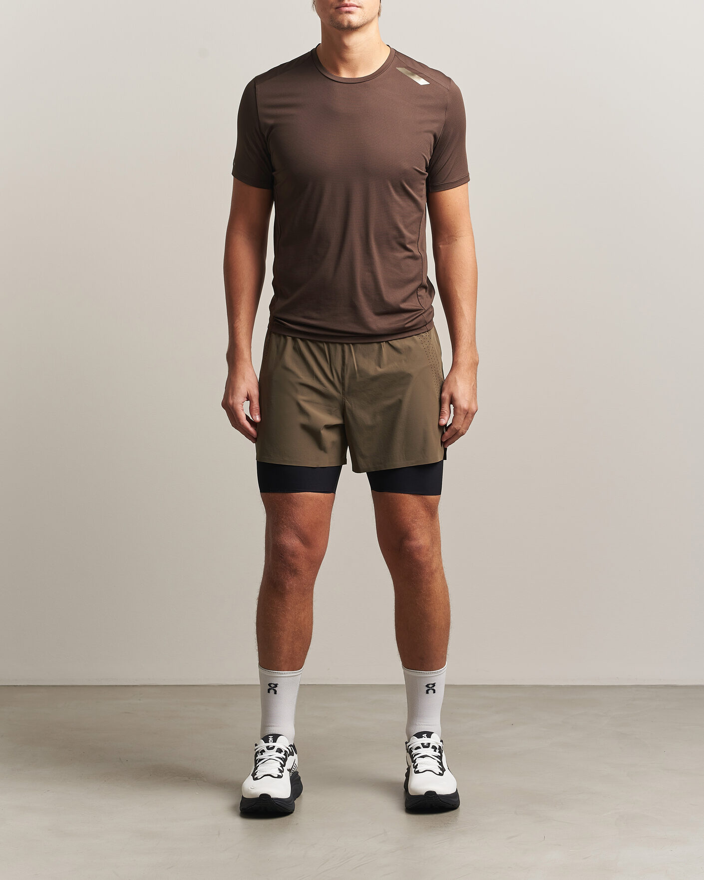 Men | Shorts | SOAR Running | Dual Run Shorts Khaki