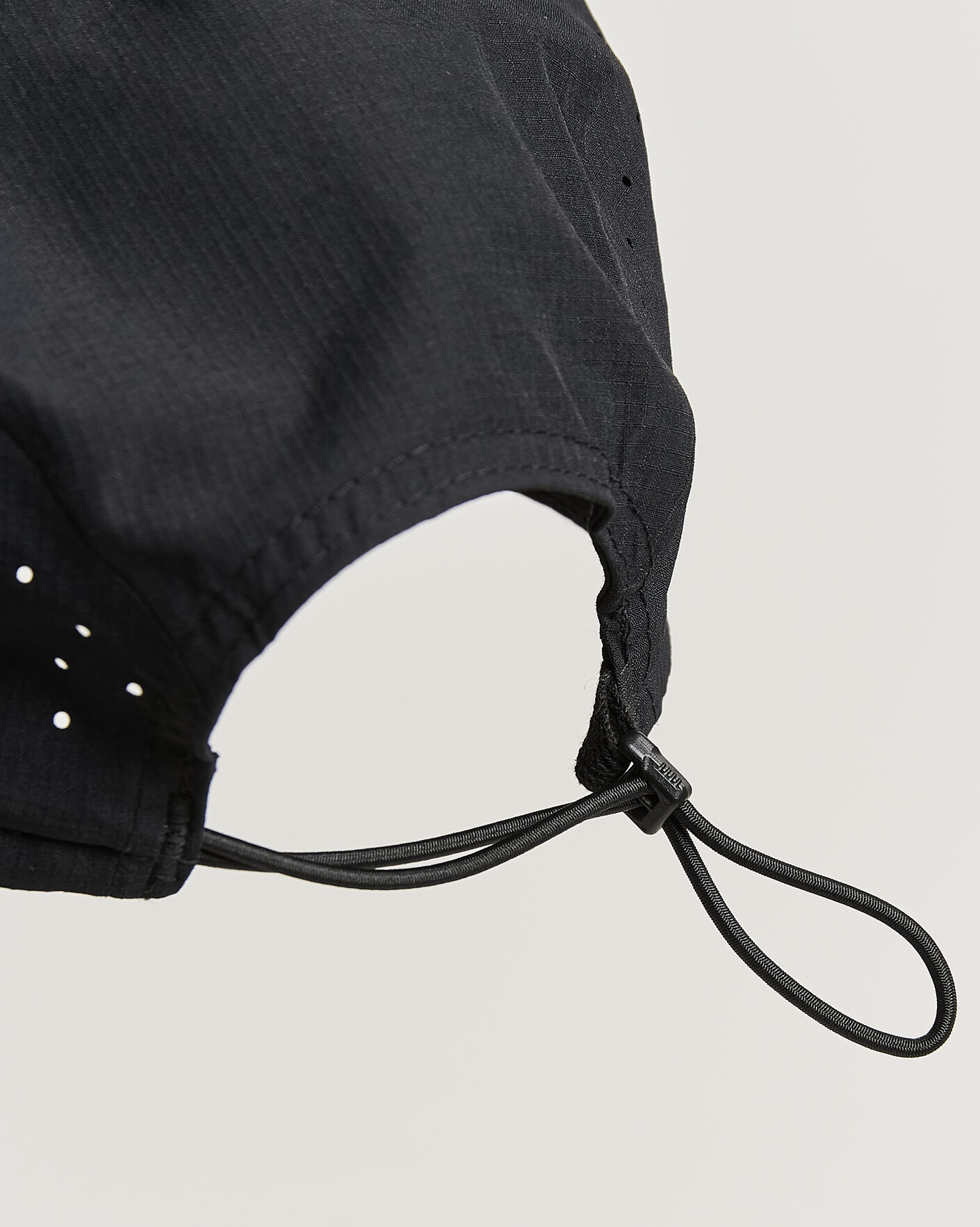 Men | Hats & Caps | SOAR Running | Run Cap 2.0 Black