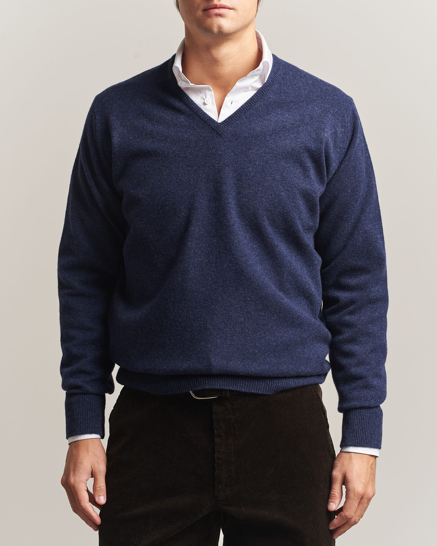 Men | Sweaters & Knitwear | William Lockie | Rob Lambswool V-Neck Astra