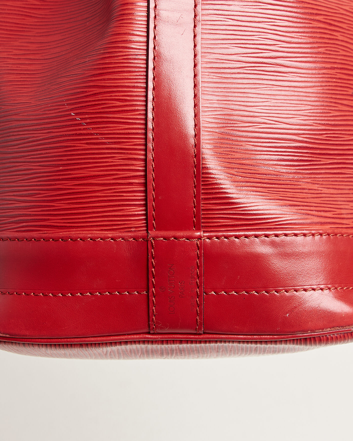 Men | Pre-Owned & Vintage Bags | Louis Vuitton Pre-Owned | Noé Epi Leather Red
