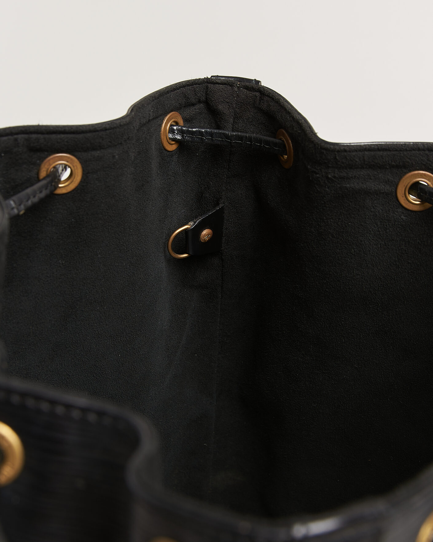 Men | Pre-Owned & Vintage Bags | Louis Vuitton Pre-Owned | Noé Epi Leather Black