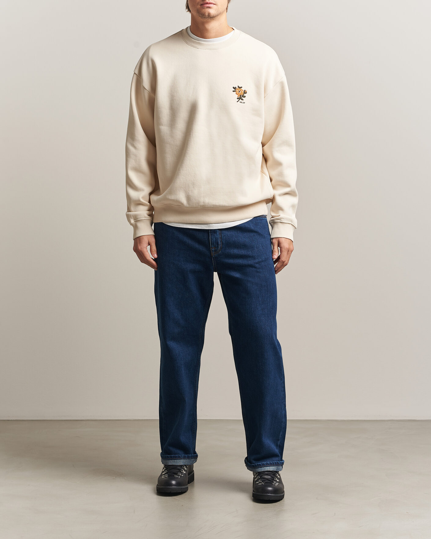 Men | Sweaters & Knitwear | NN07 | David Embroidered Sweatshirt Ivory