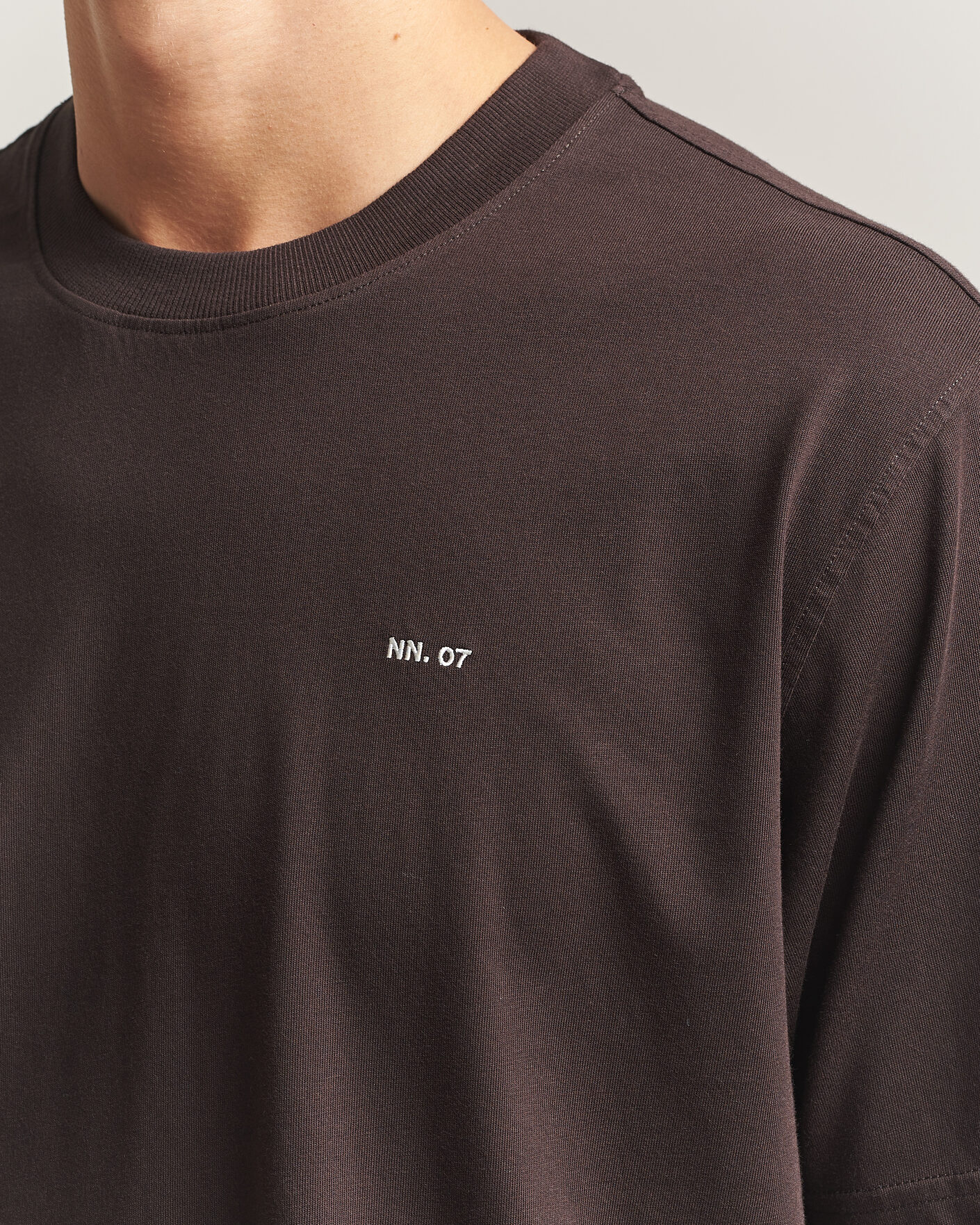 Men | T-Shirts | NN07 | Adam Crew Neck T-Shirt Deep Truffle