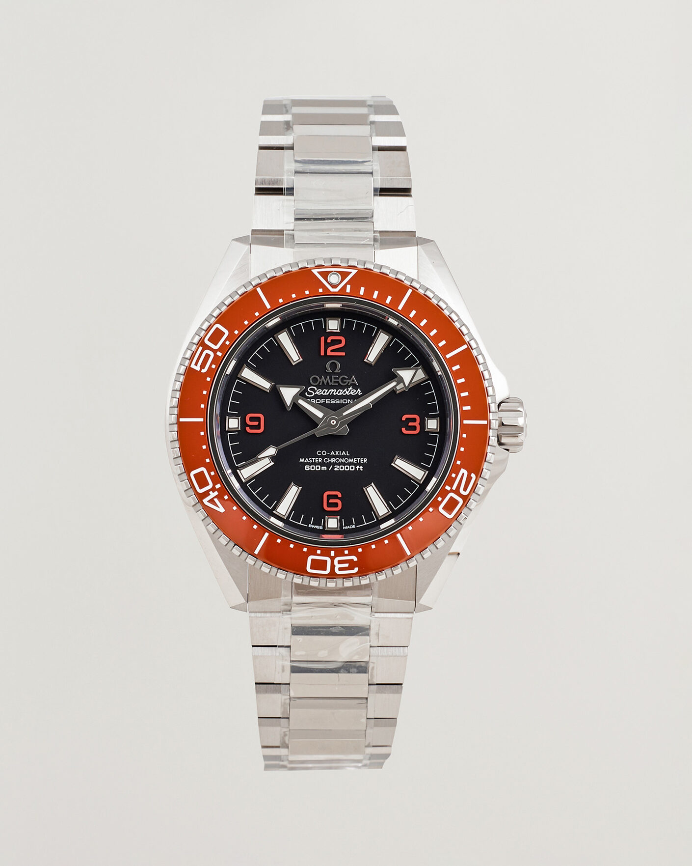 Men | Pre-Owned & Vintage Watches | Omega Pre-Owned | Seamaster Planet Ocean 