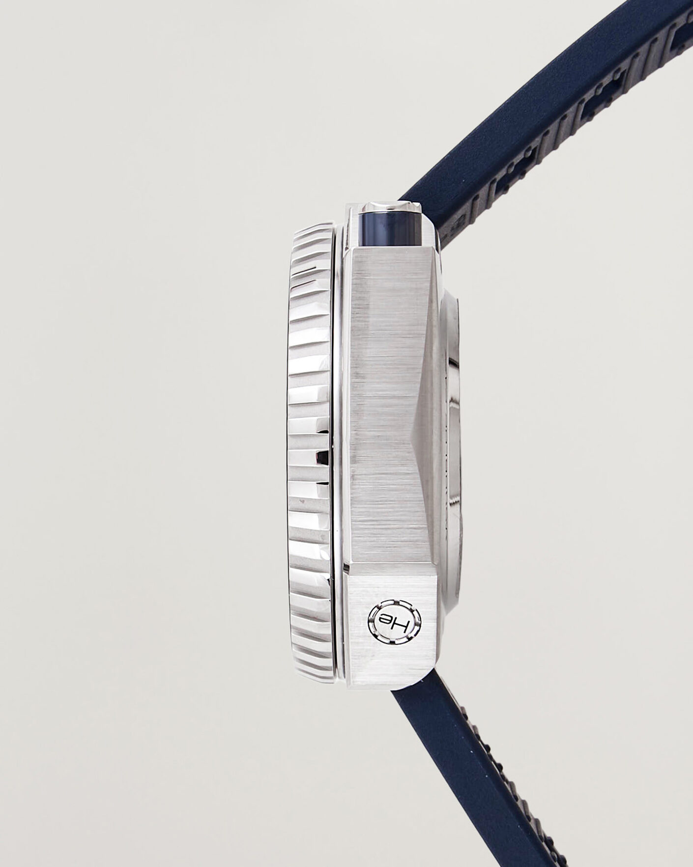 Men | Pre-Owned & Vintage Watches | Omega Pre-Owned | Seamaster Ploprof 1200M Heritage