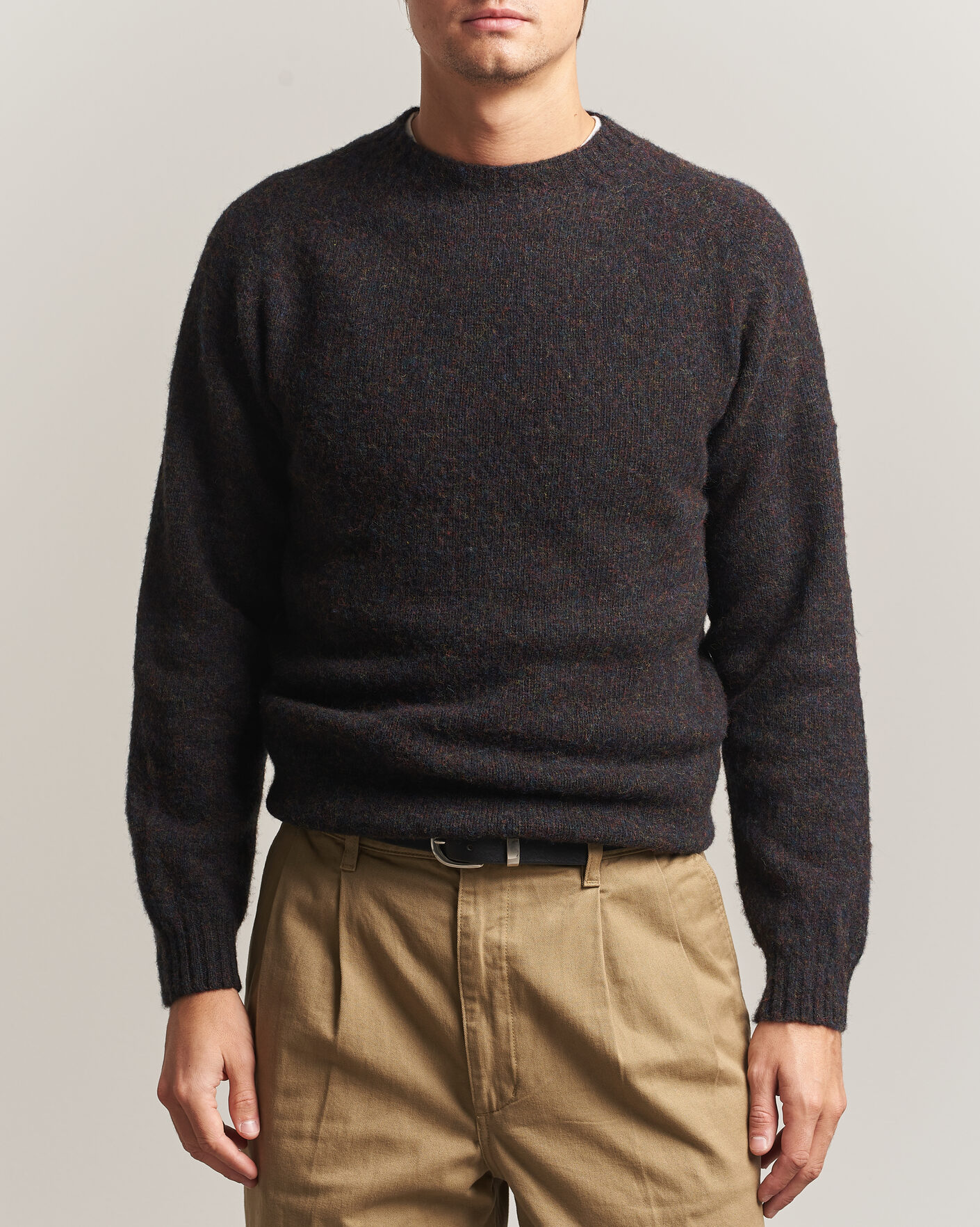 Men | Sweaters & Knitwear | Harley Of Scotland | Brushed Supersoft Lambswool Crewneck Volcano